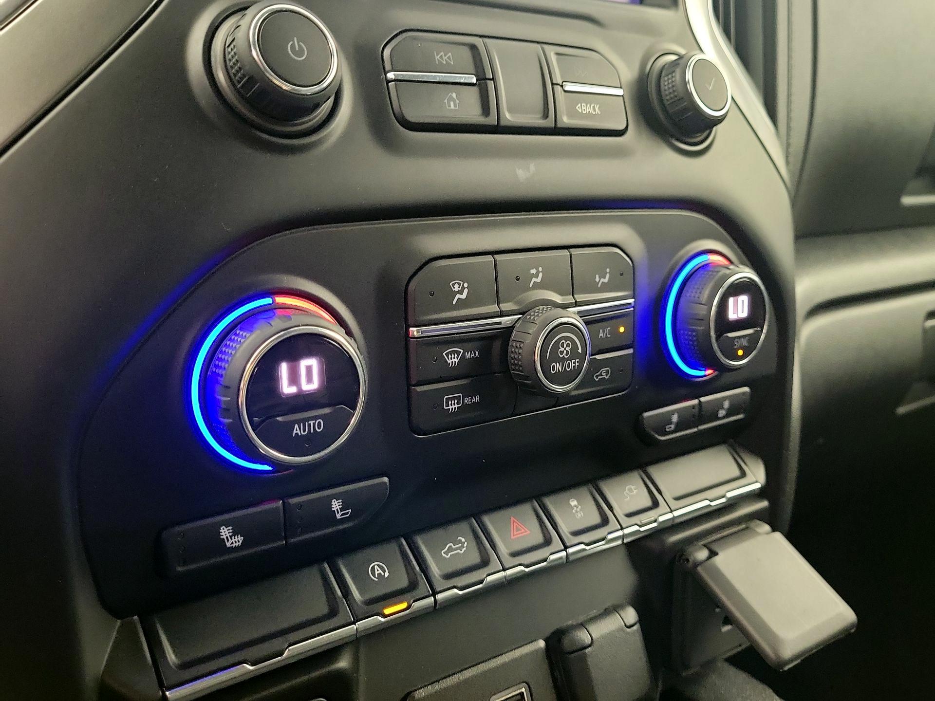 Thumbnail: 2021 Chevrolet Silverado 1500 - 16