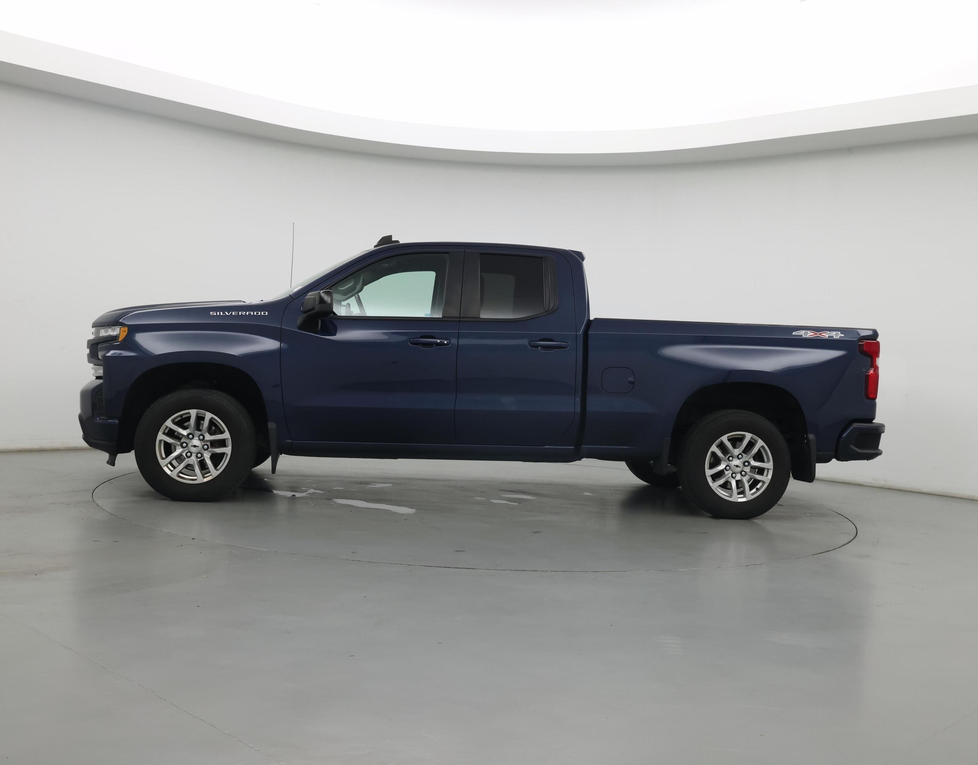 Thumbnail: 2021 Chevrolet Silverado 1500 - 3