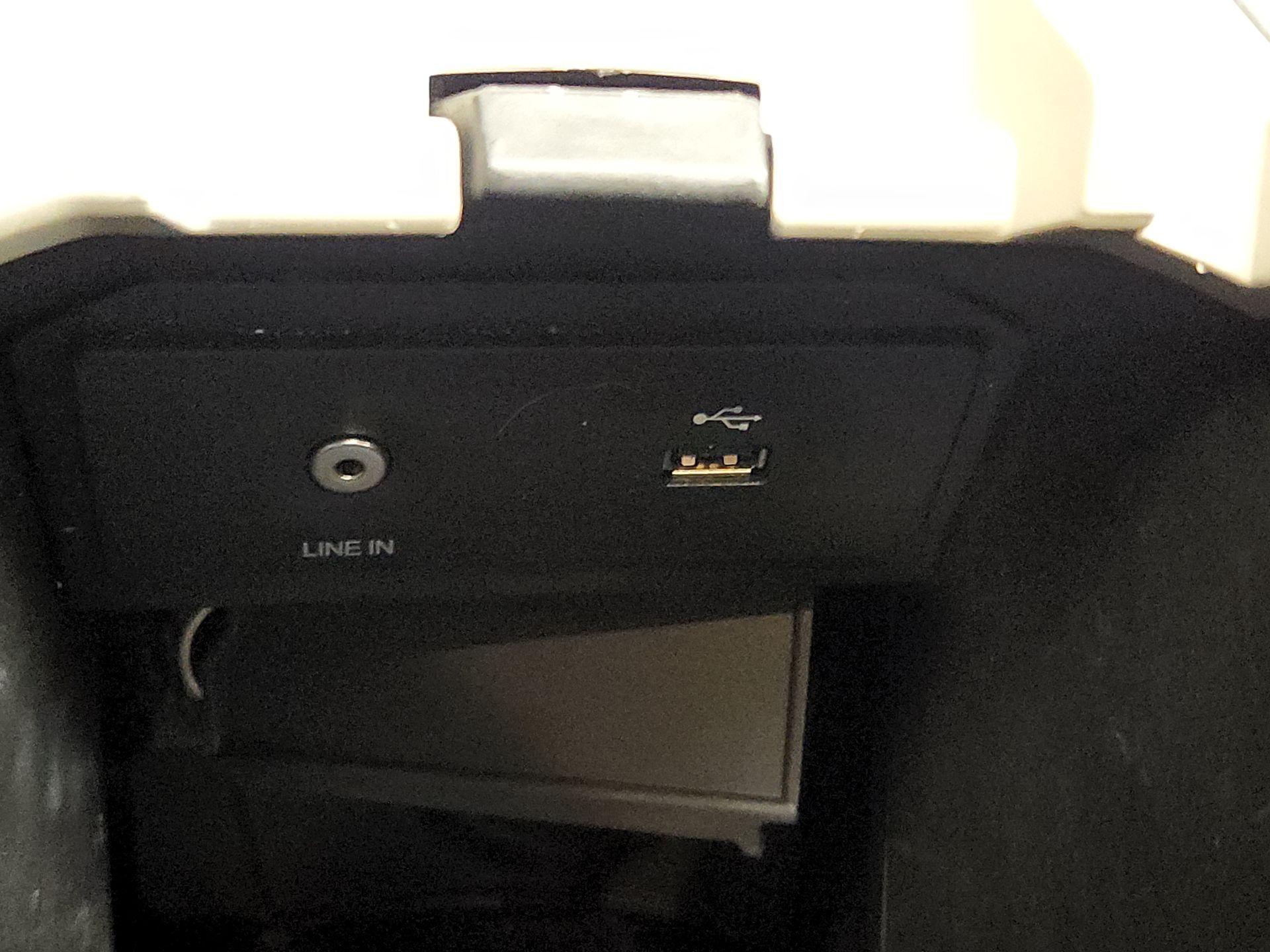 Thumbnail: 2015 Ford Escape - 18