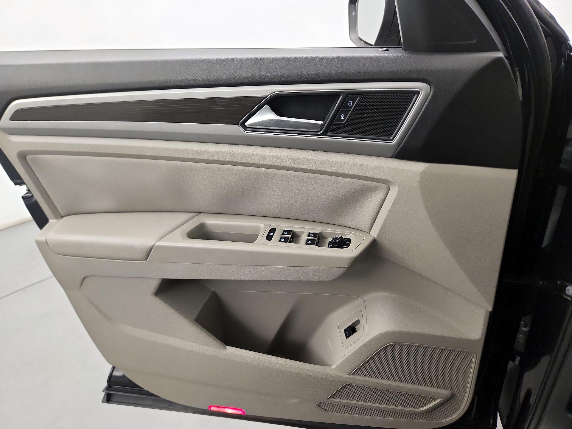 Thumbnail: 2019 Volkswagen Atlas - 12