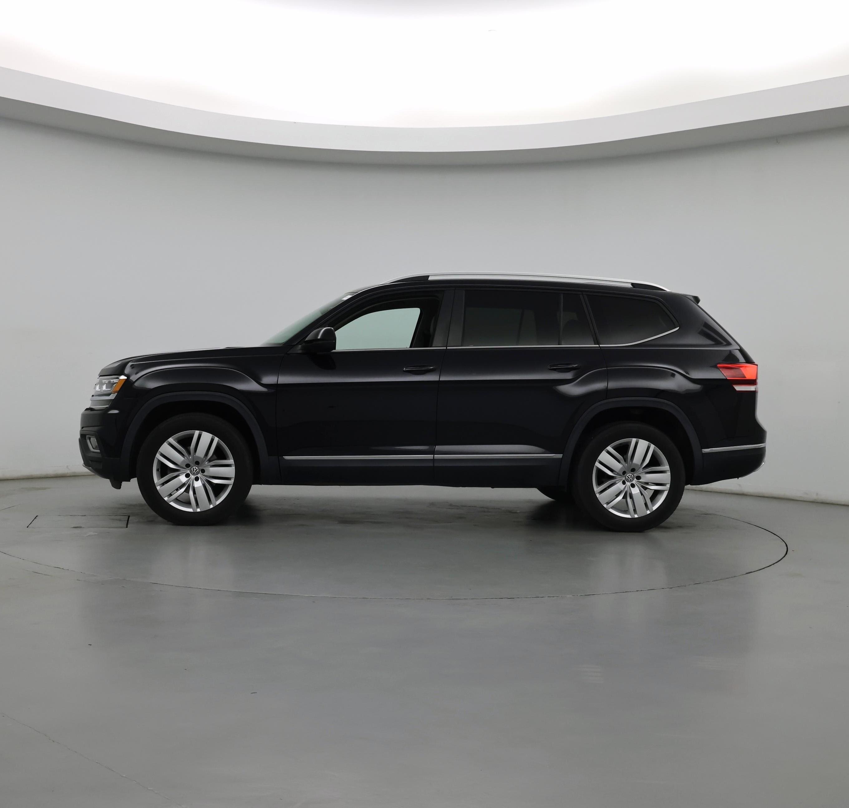 Thumbnail: 2019 Volkswagen Atlas - 3