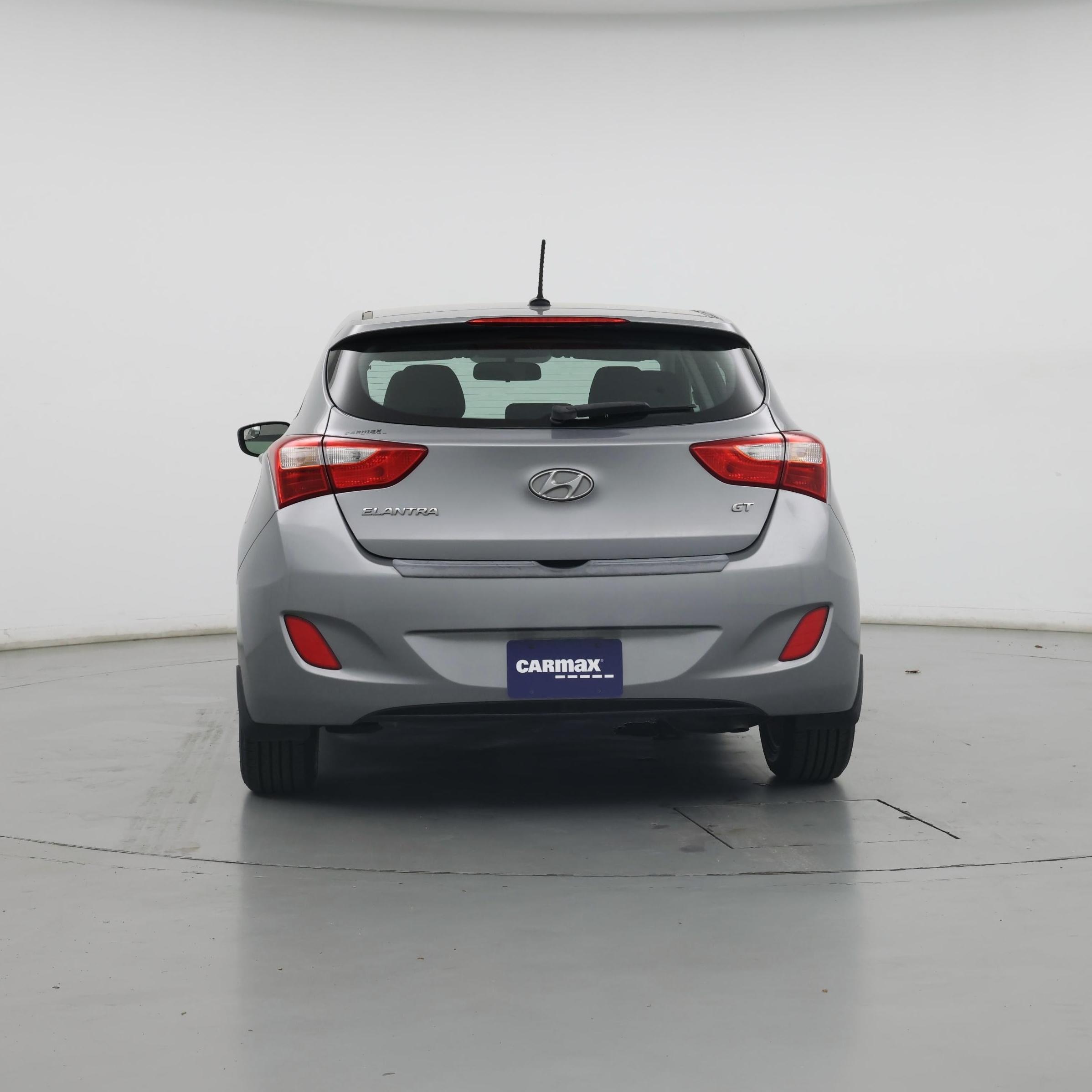 Thumbnail: 2015 Hyundai Elantra - 6
