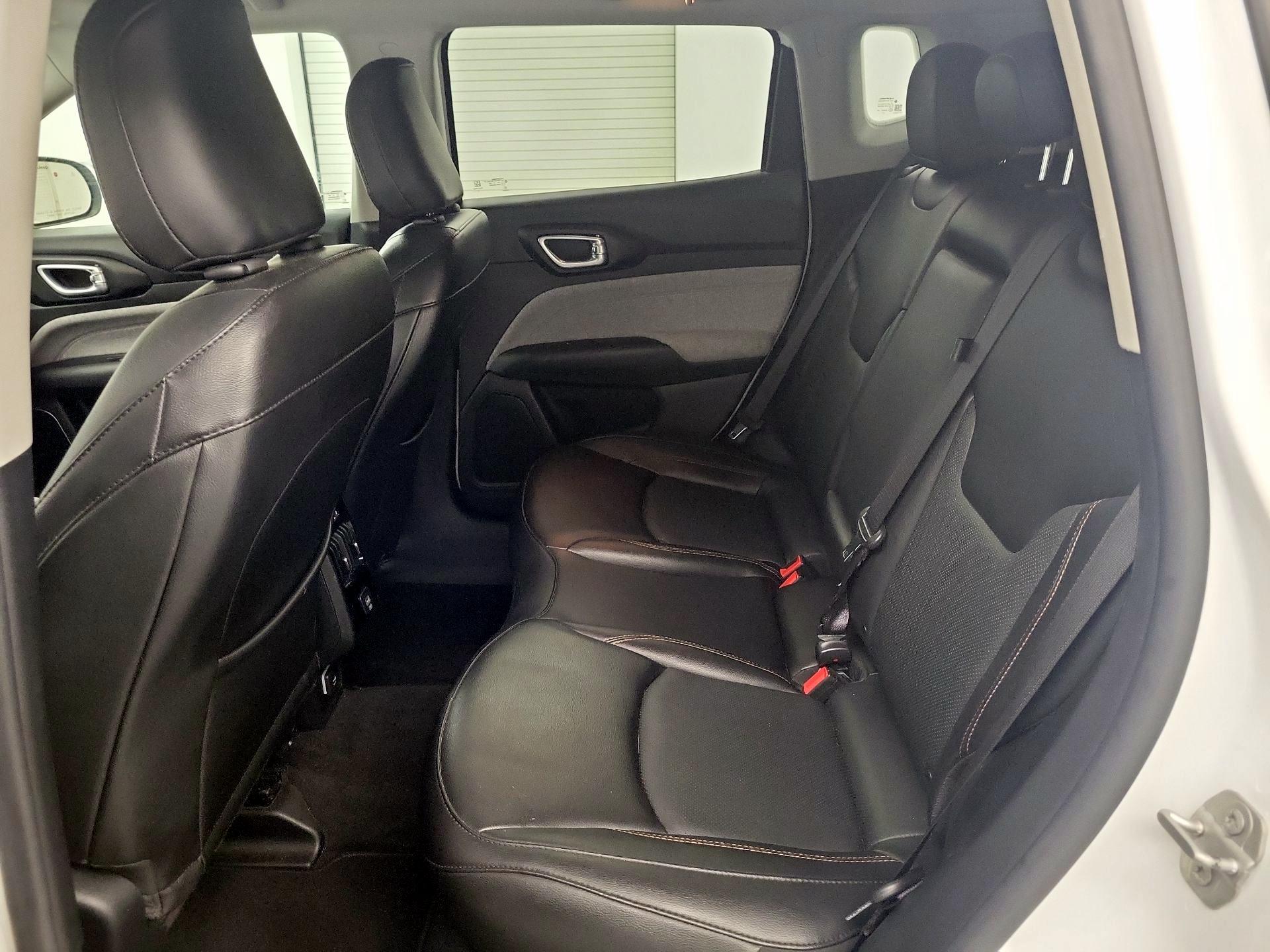 Thumbnail: 2022 Jeep Compass - 18