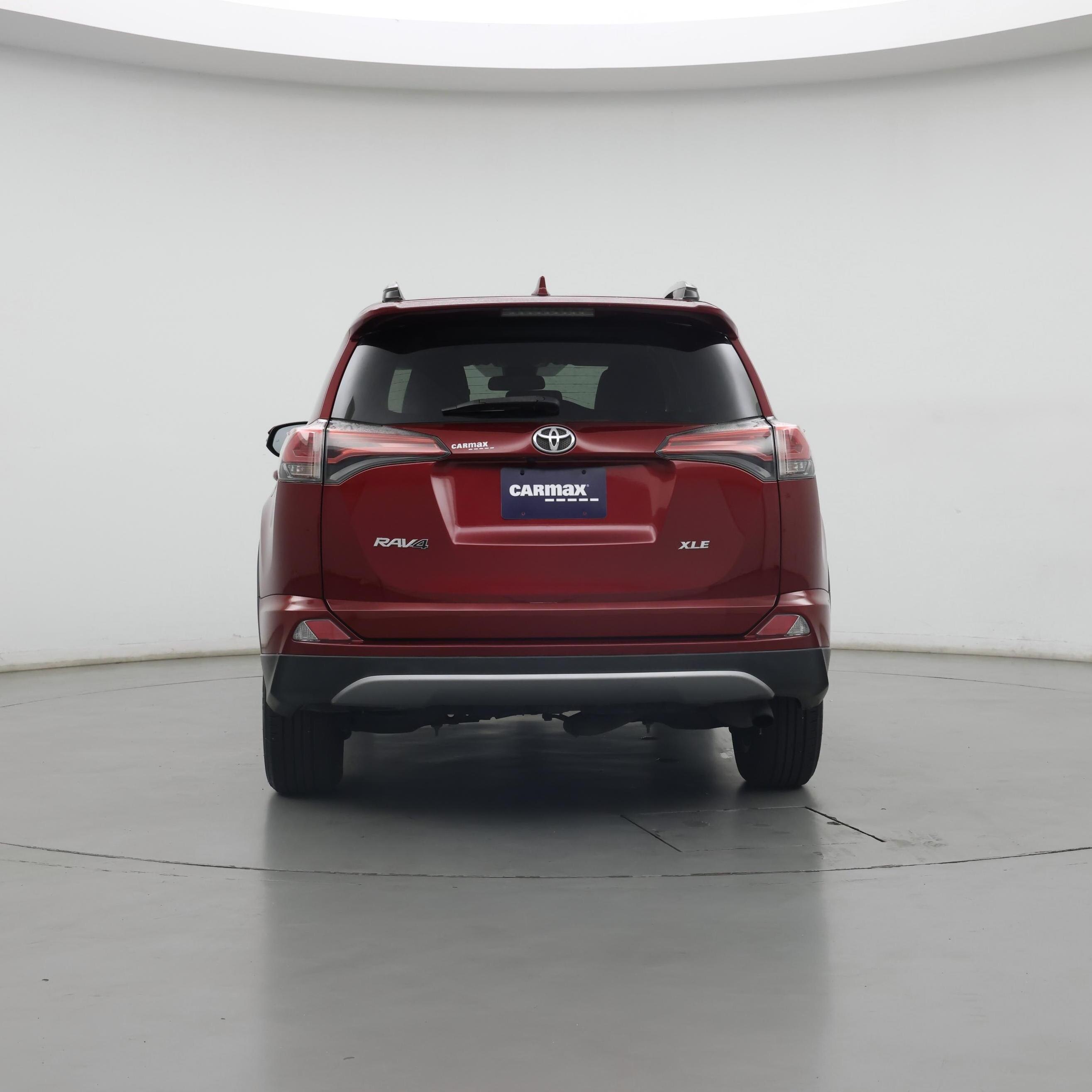 Thumbnail: 2018 Toyota RAV4 - 6