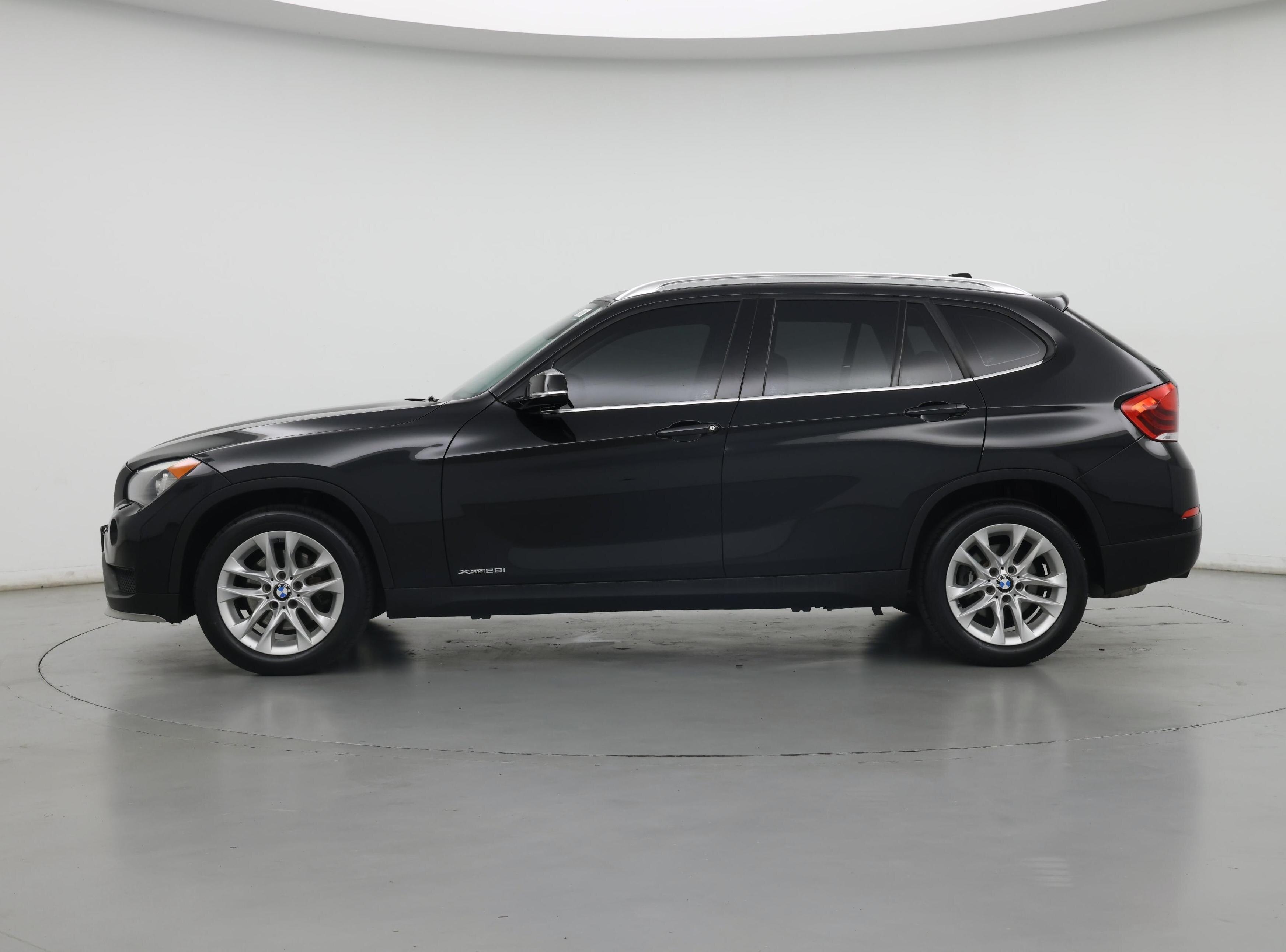 Thumbnail: 2015 BMW X1 - 3