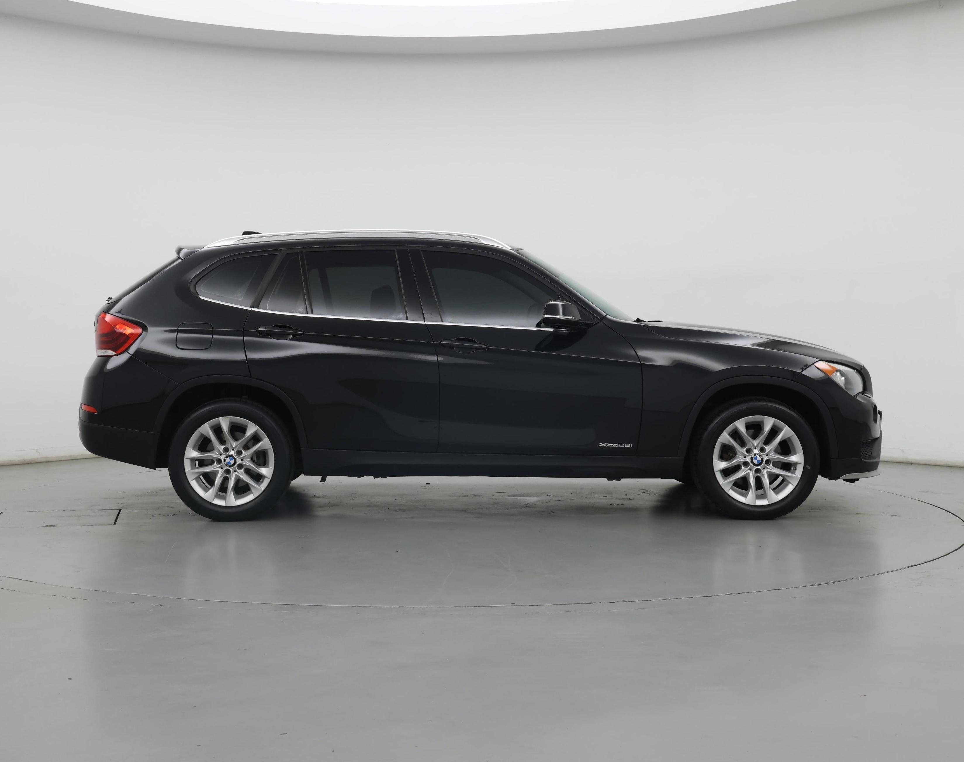 Thumbnail: 2015 BMW X1 - 7