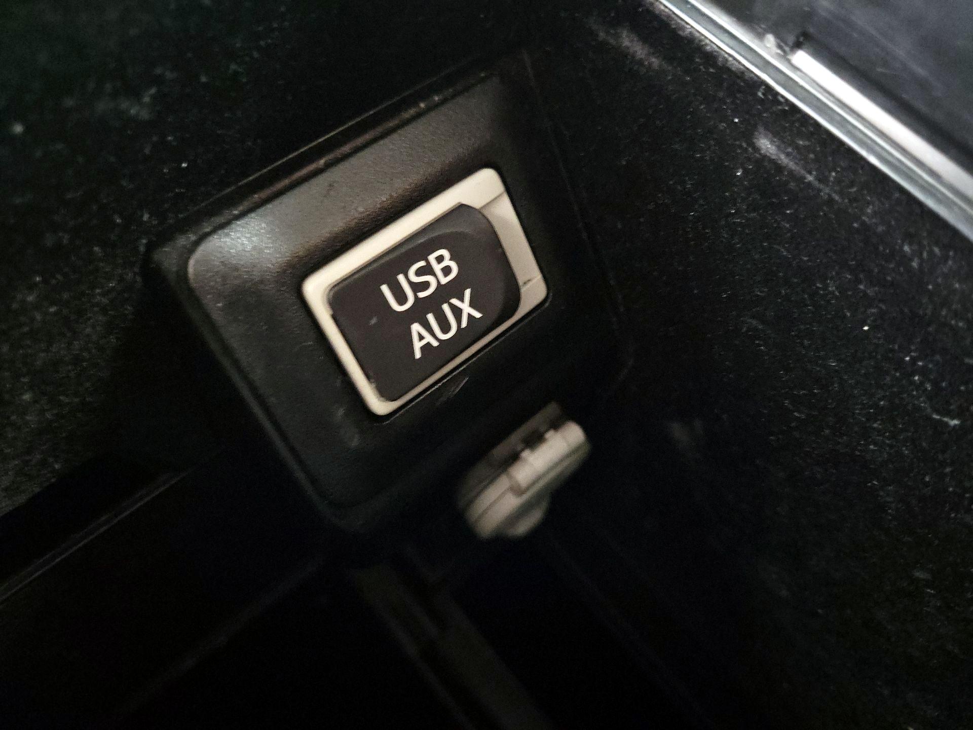 Thumbnail: 2015 Lexus RX - 19