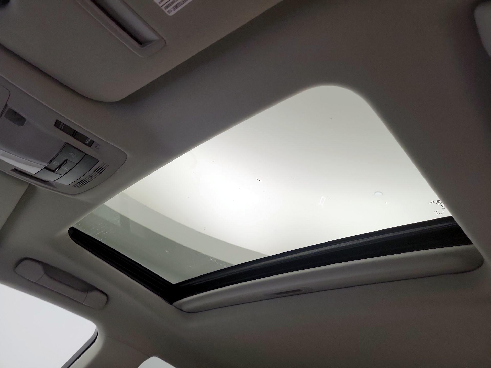 Thumbnail: 2015 Lexus RX - 20