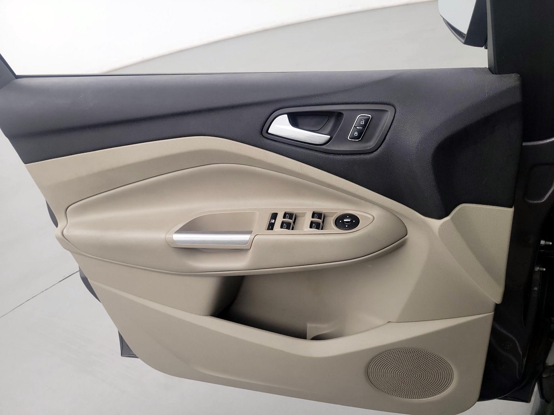 Thumbnail: 2014 Ford C-Max - 12