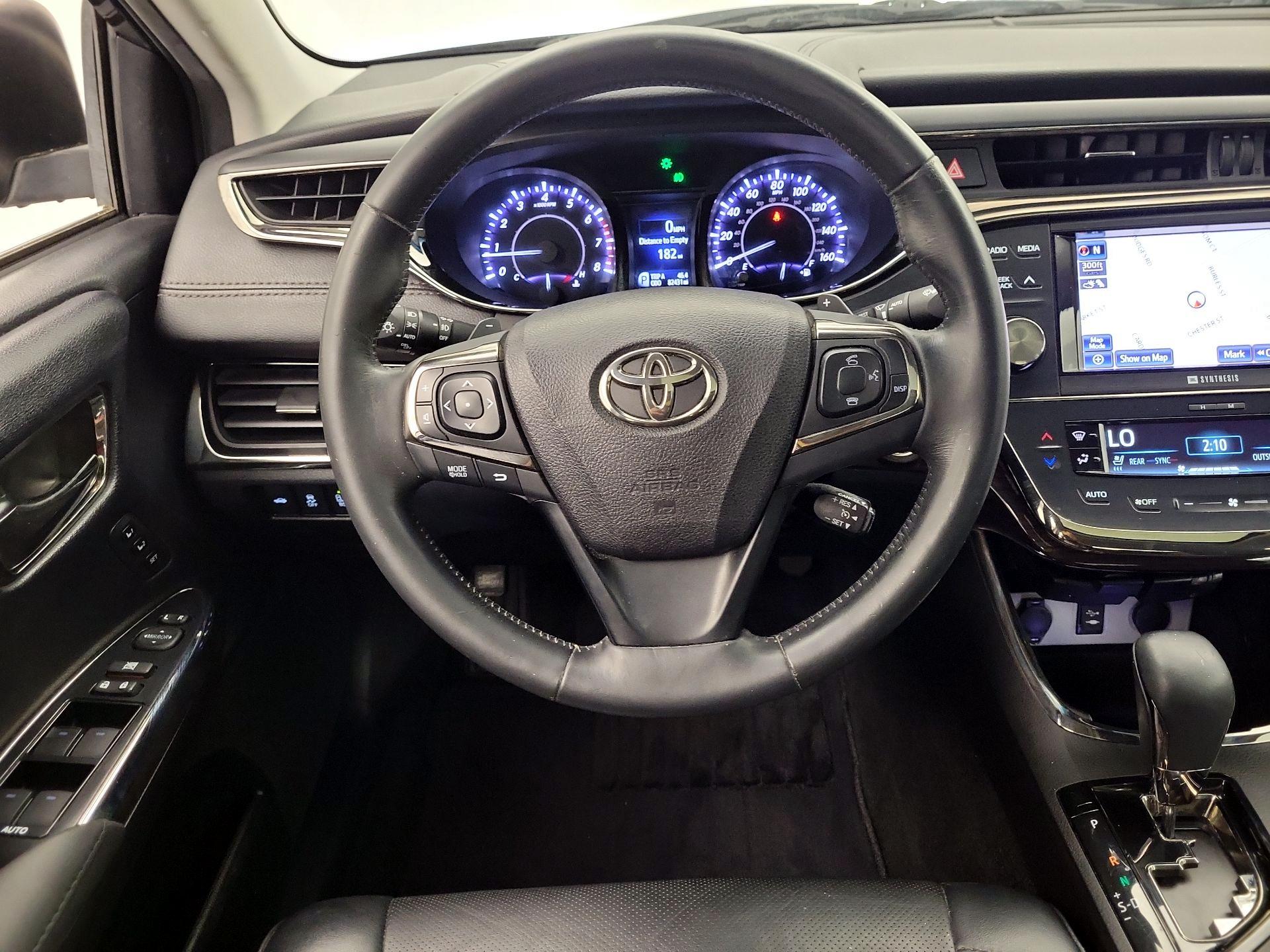 Thumbnail: 2014 Toyota Avalon - 10