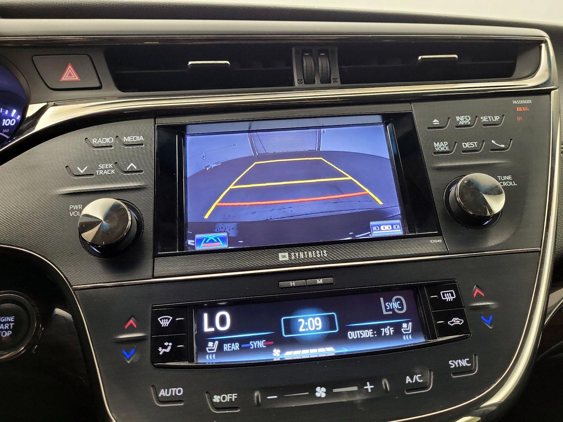 Thumbnail: 2014 Toyota Avalon - 15