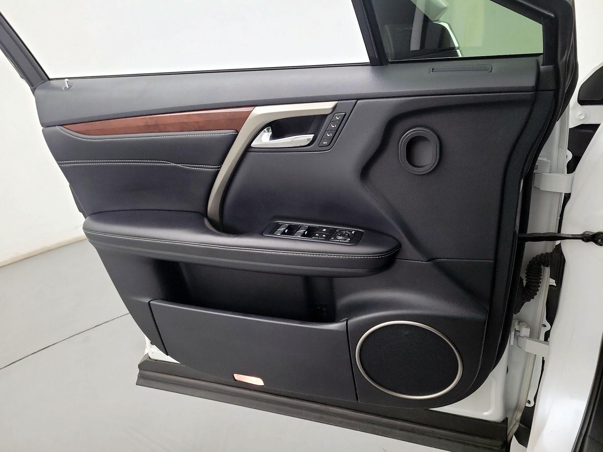 Thumbnail: 2019 Lexus RX - 12