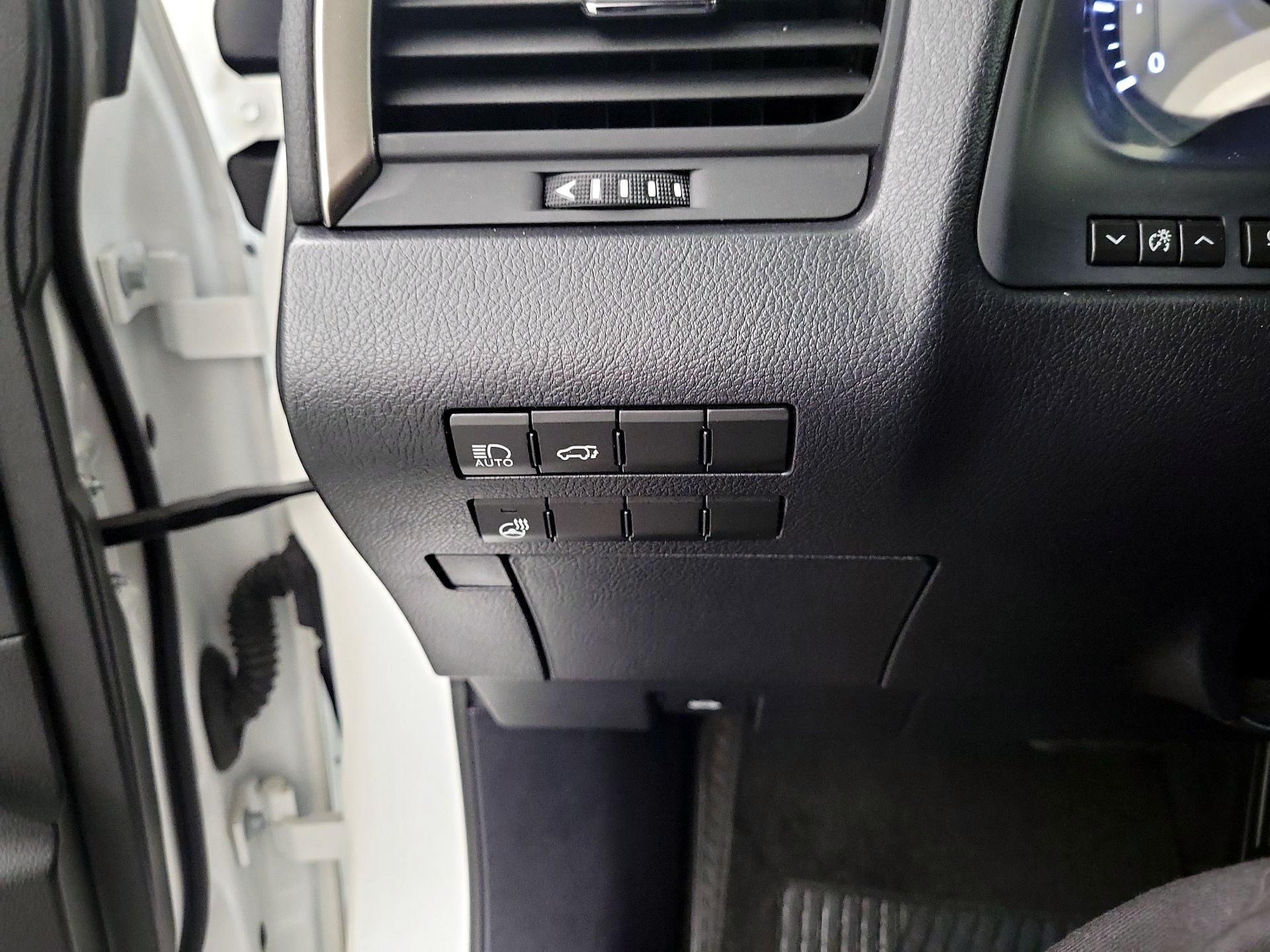 Thumbnail: 2019 Lexus RX - 13