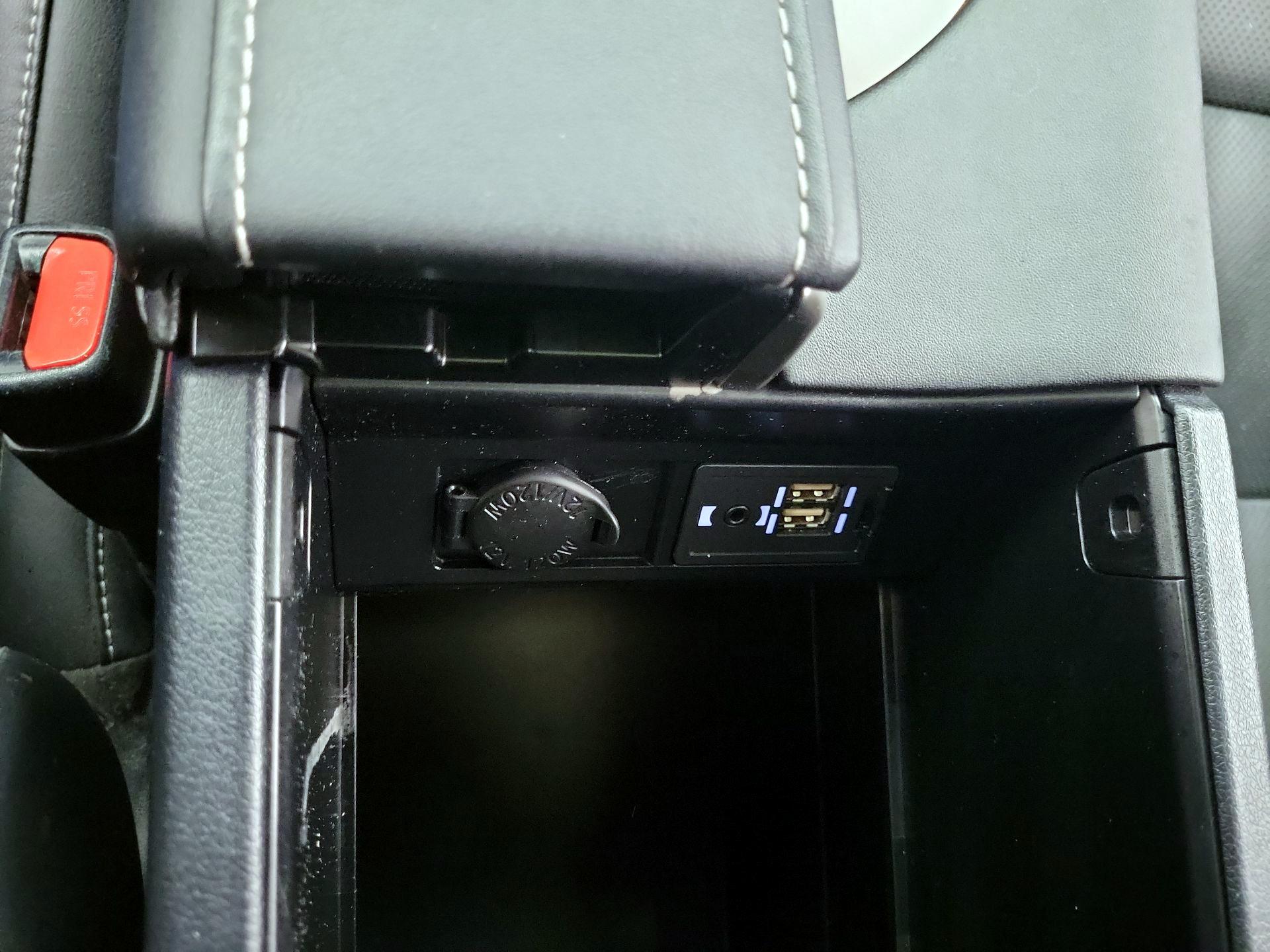 Thumbnail: 2019 Lexus RX - 19