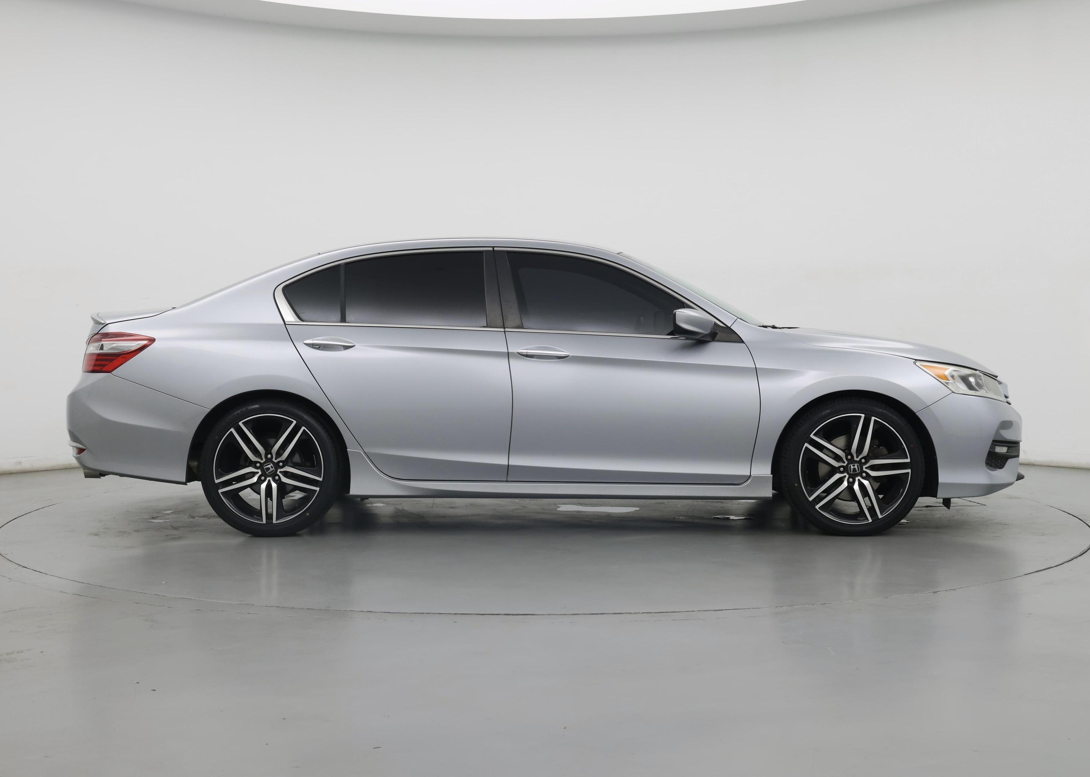 Thumbnail: 2017 Honda Accord - 7