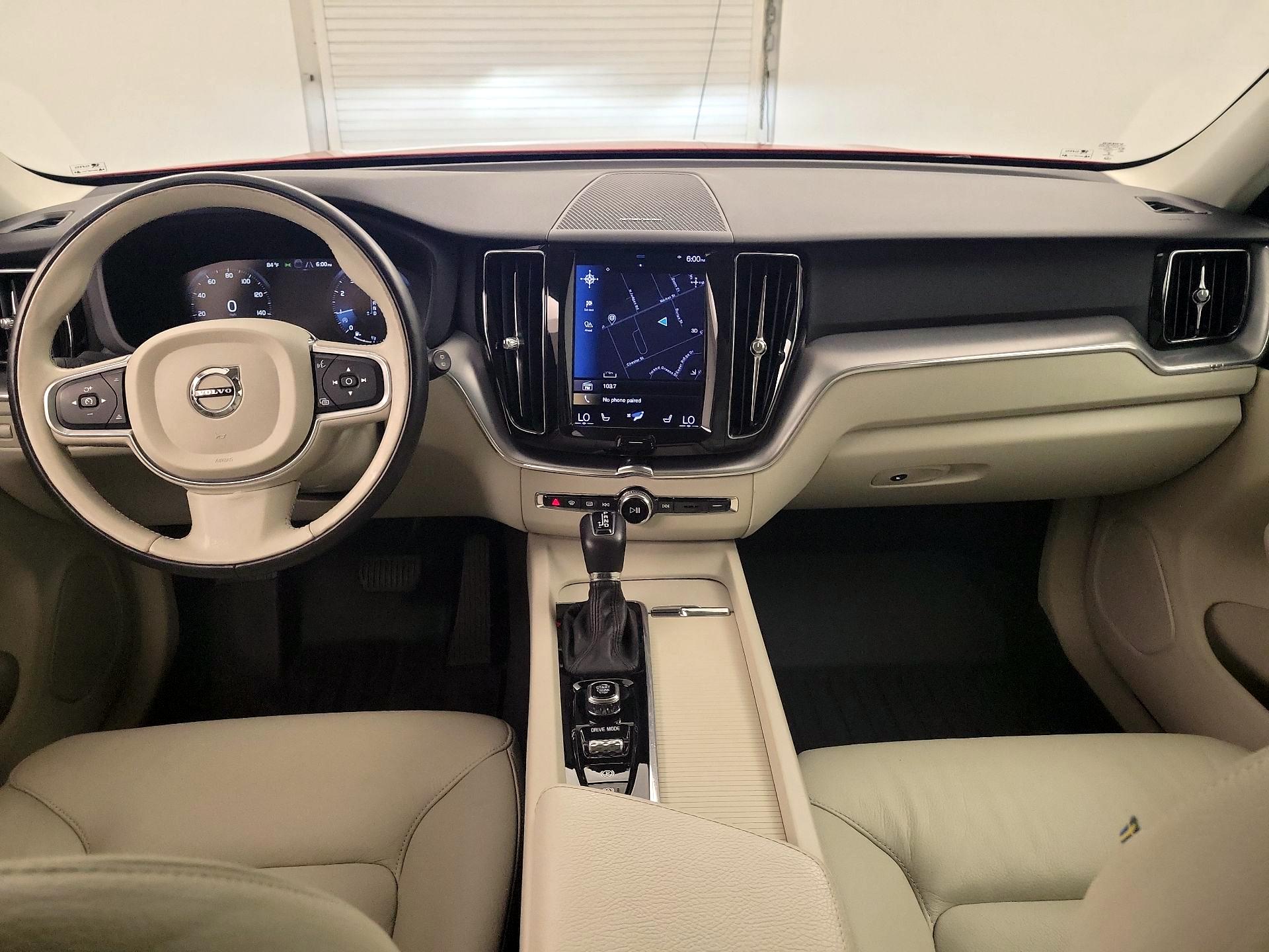 Thumbnail: 2019 Volvo XC60 - 9