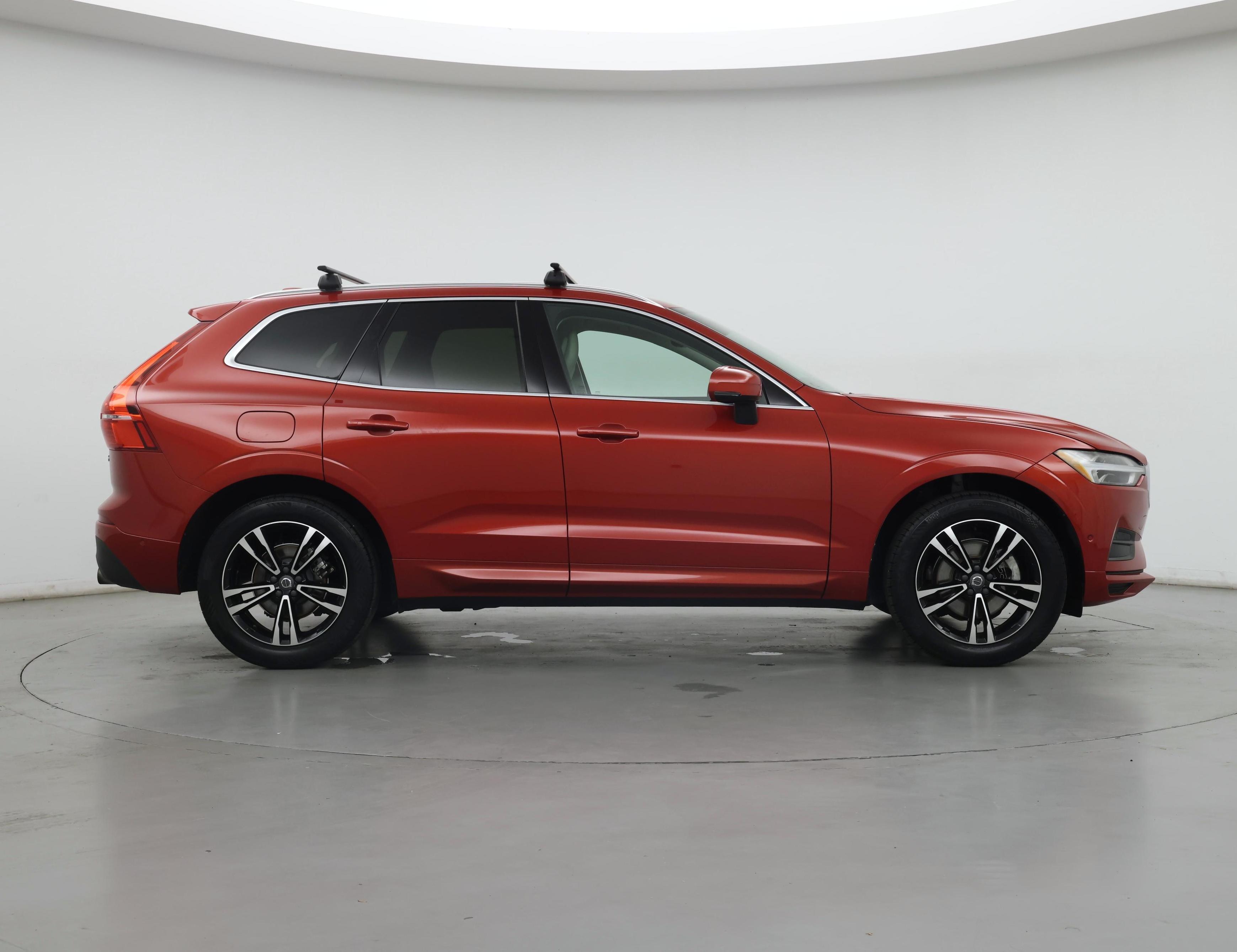 Thumbnail: 2019 Volvo XC60 - 7