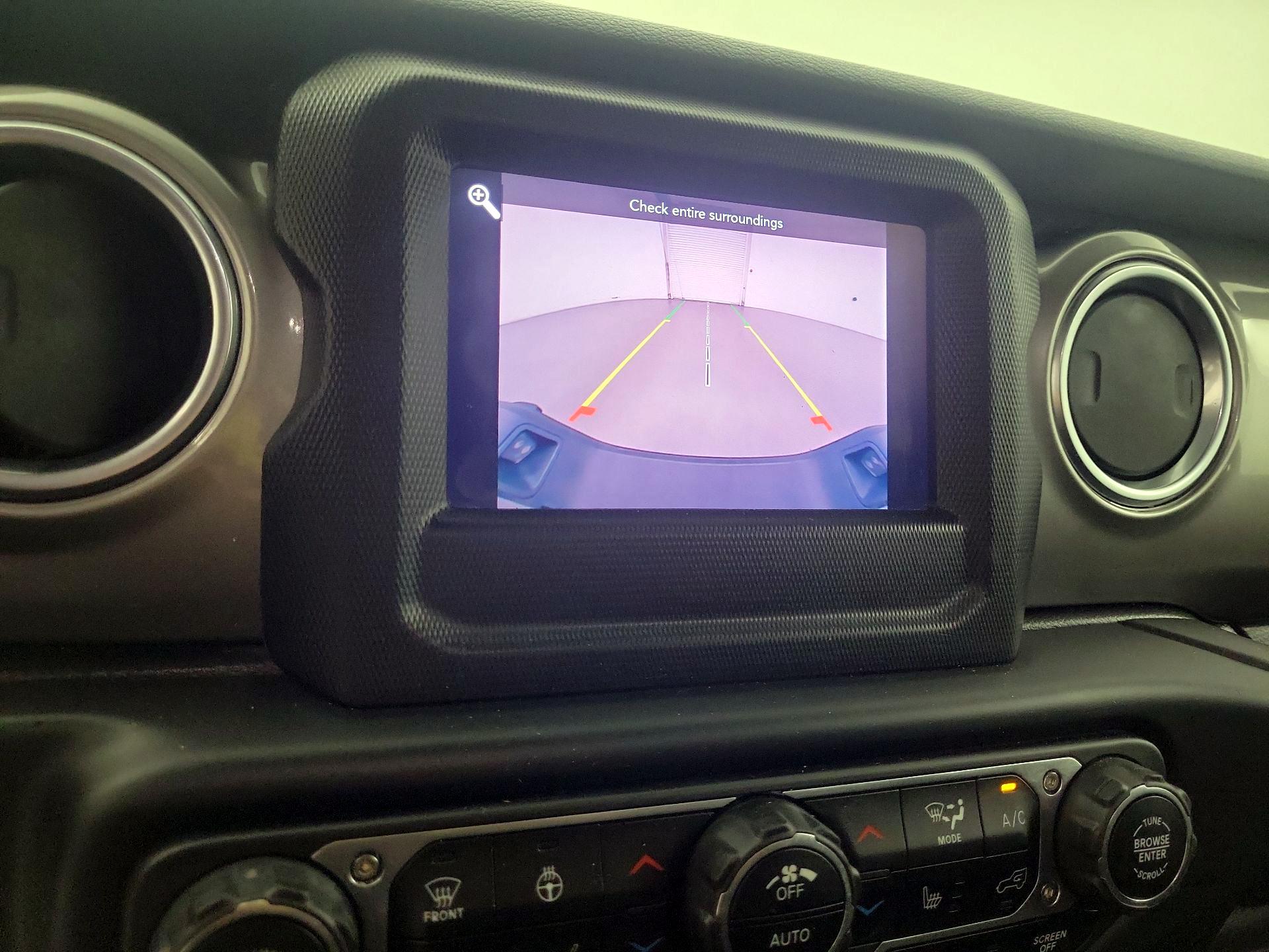 Thumbnail: 2020 Jeep Gladiator - 14