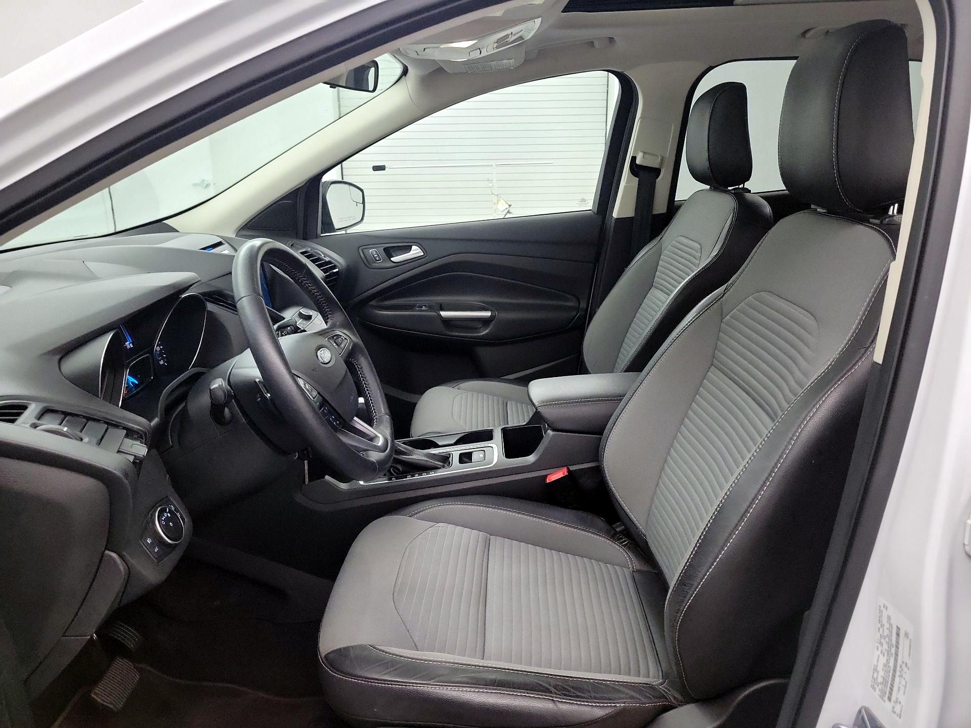 Thumbnail: 2018 Ford Escape - 11