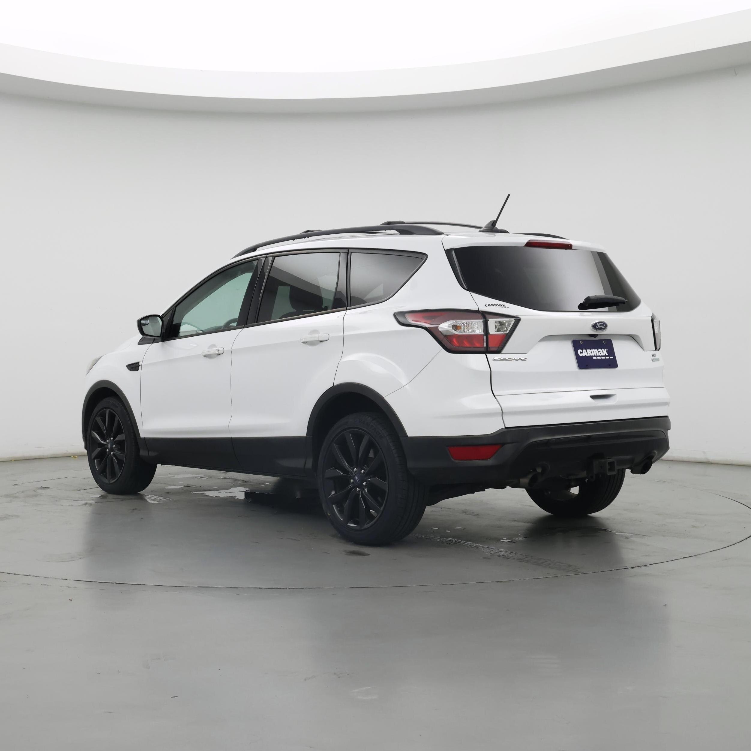 Thumbnail: 2018 Ford Escape - 2