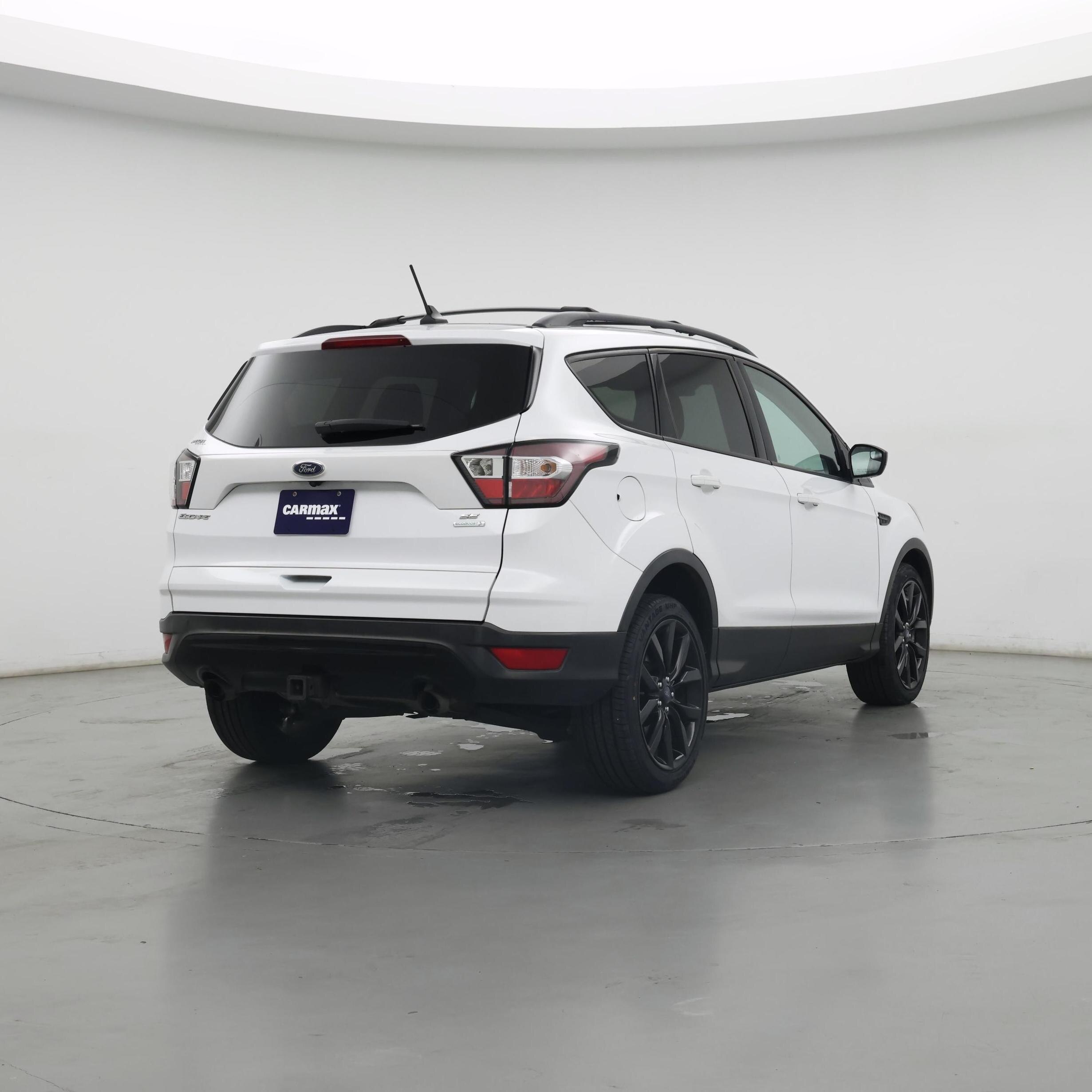 Thumbnail: 2018 Ford Escape - 8