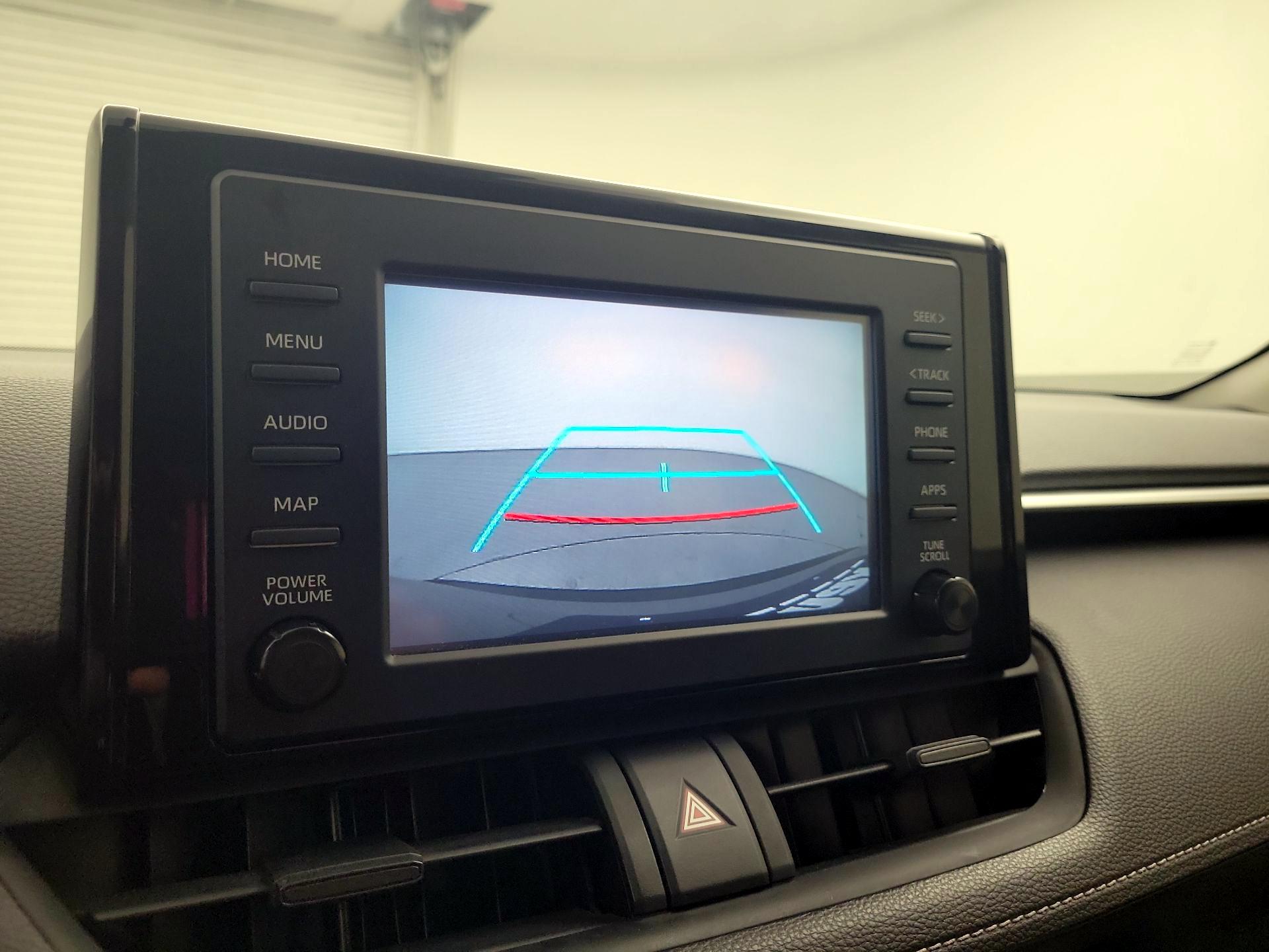 Thumbnail: 2019 Toyota RAV4 - 14
