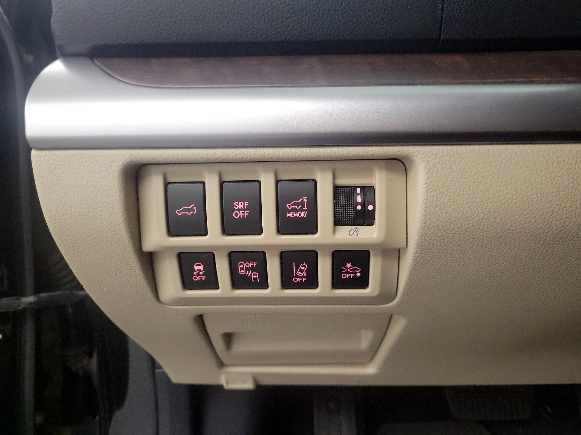 Thumbnail: 2015 Subaru Outback - 13