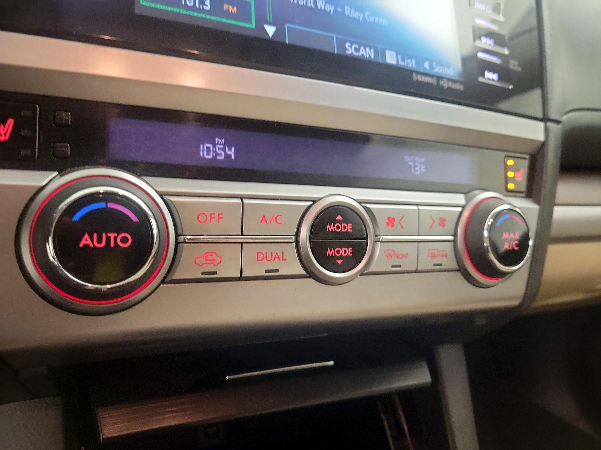 Thumbnail: 2015 Subaru Outback - 17