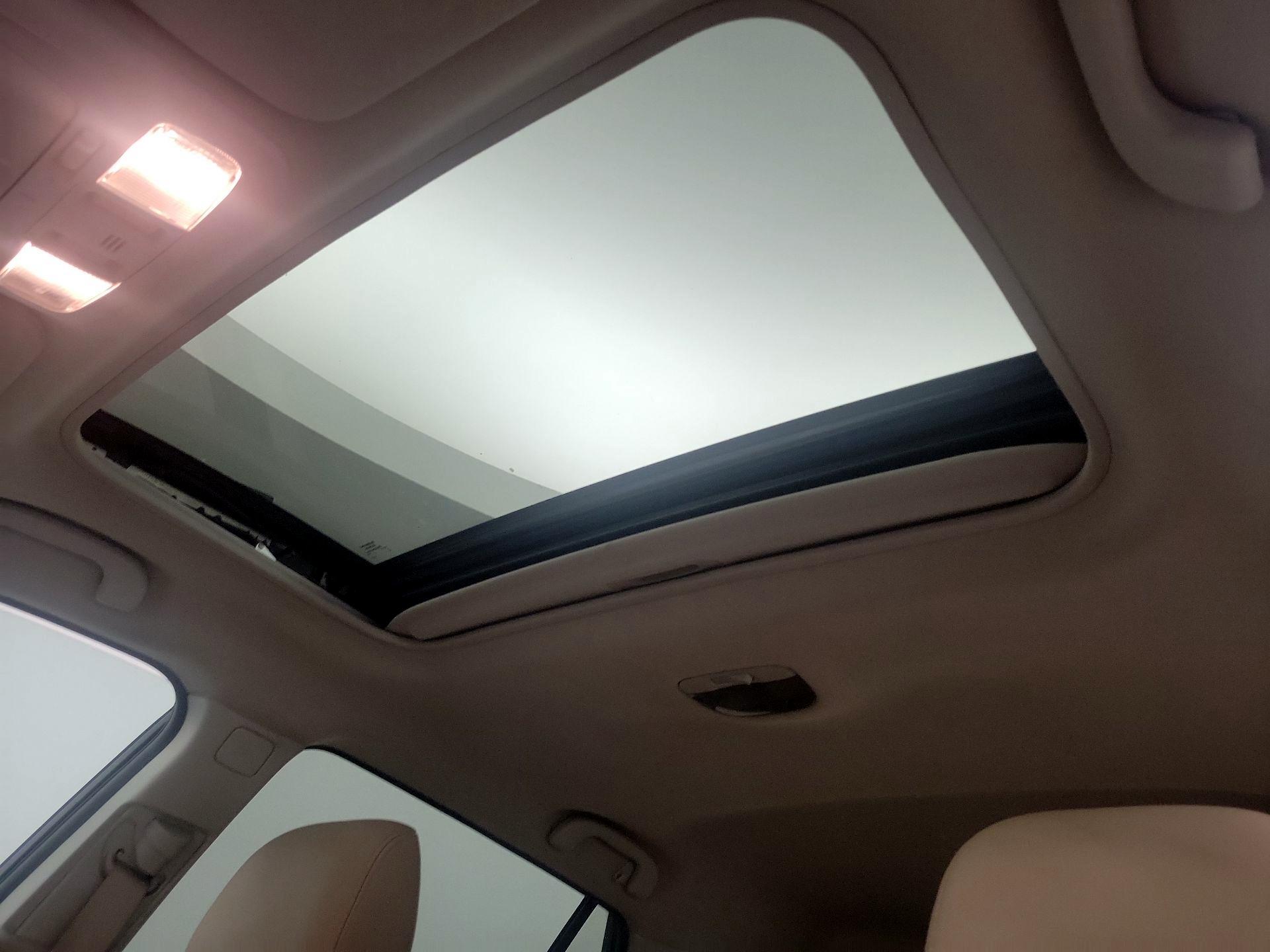 Thumbnail: 2015 Subaru Outback - 20