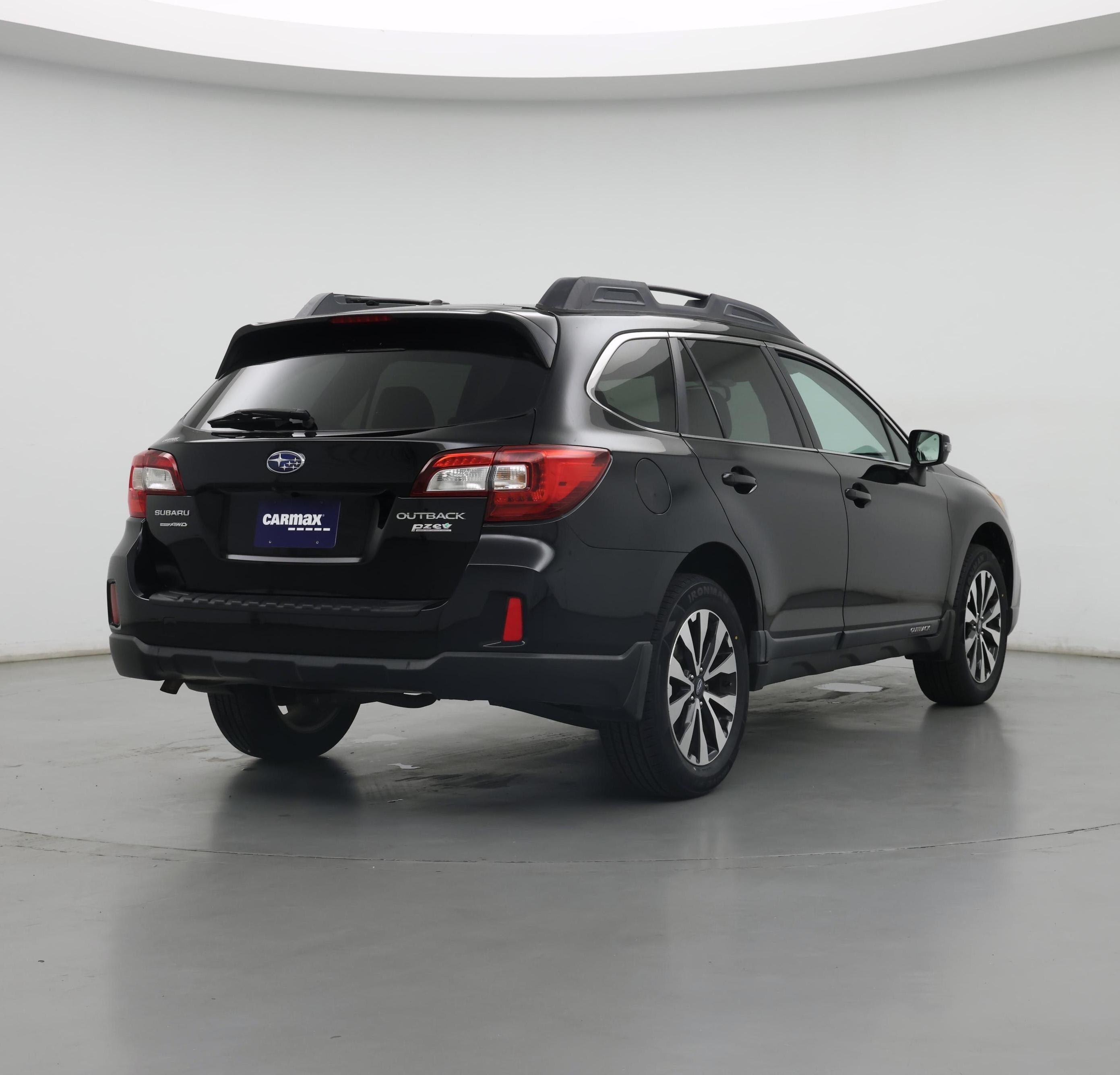 Thumbnail: 2015 Subaru Outback - 8