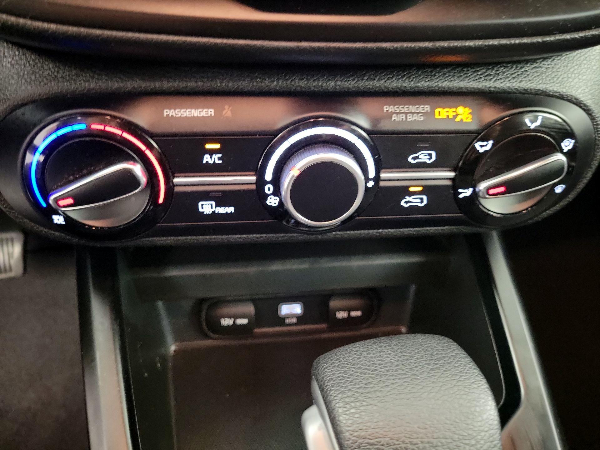 Thumbnail: 2023 Kia Soul - 16