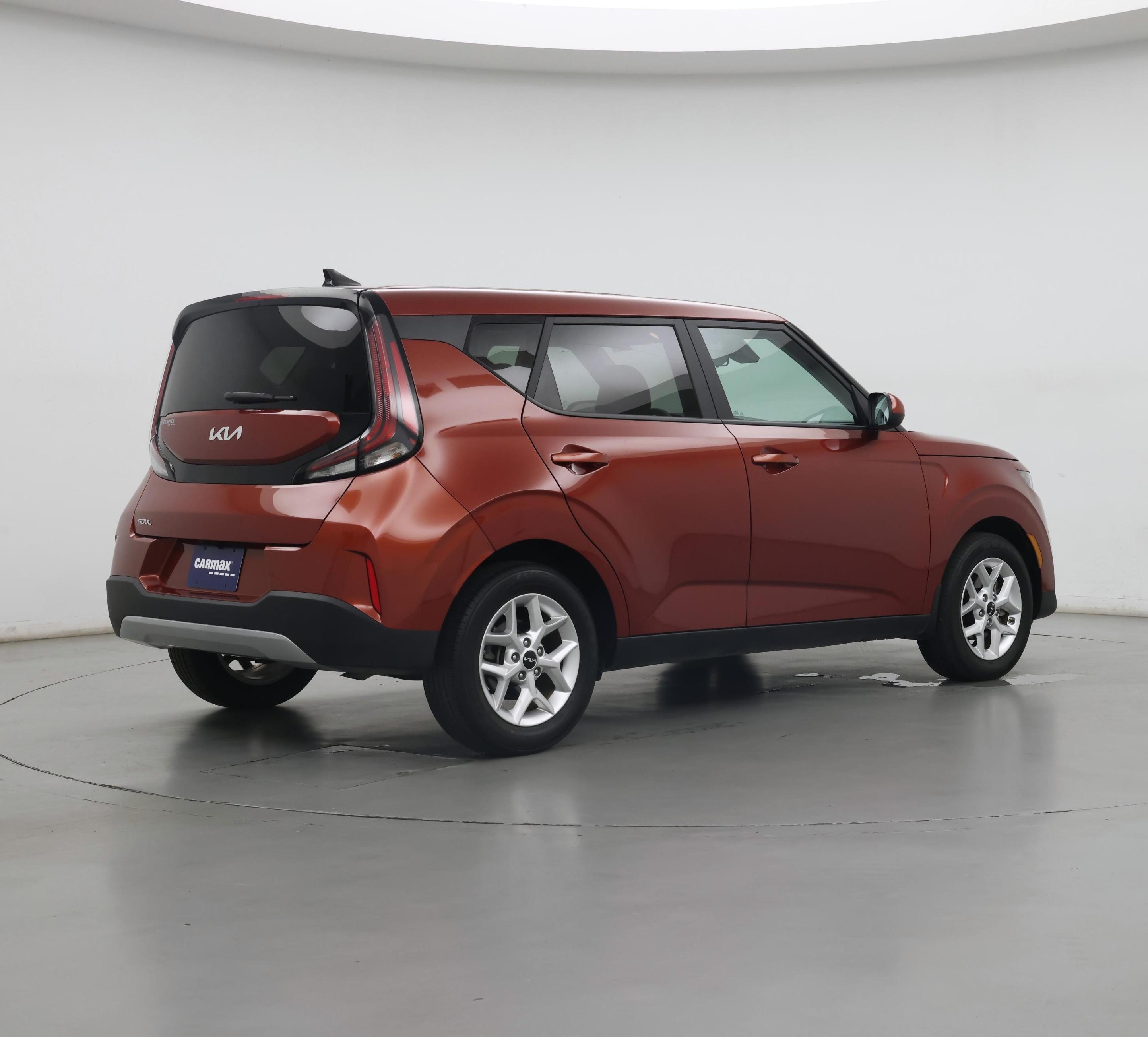 Thumbnail: 2023 Kia Soul - 3