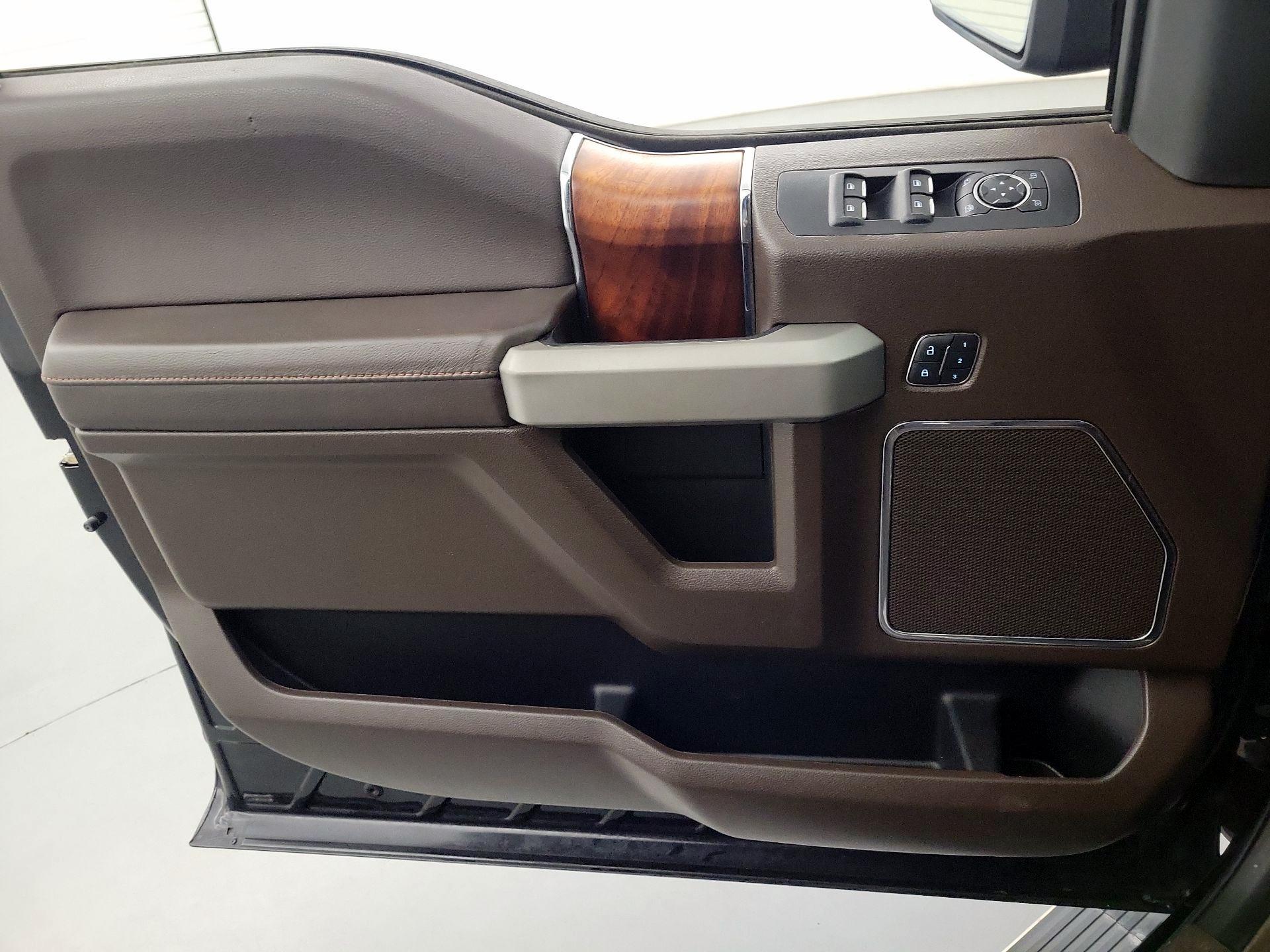 Thumbnail: 2017 Ford F-150 - 12