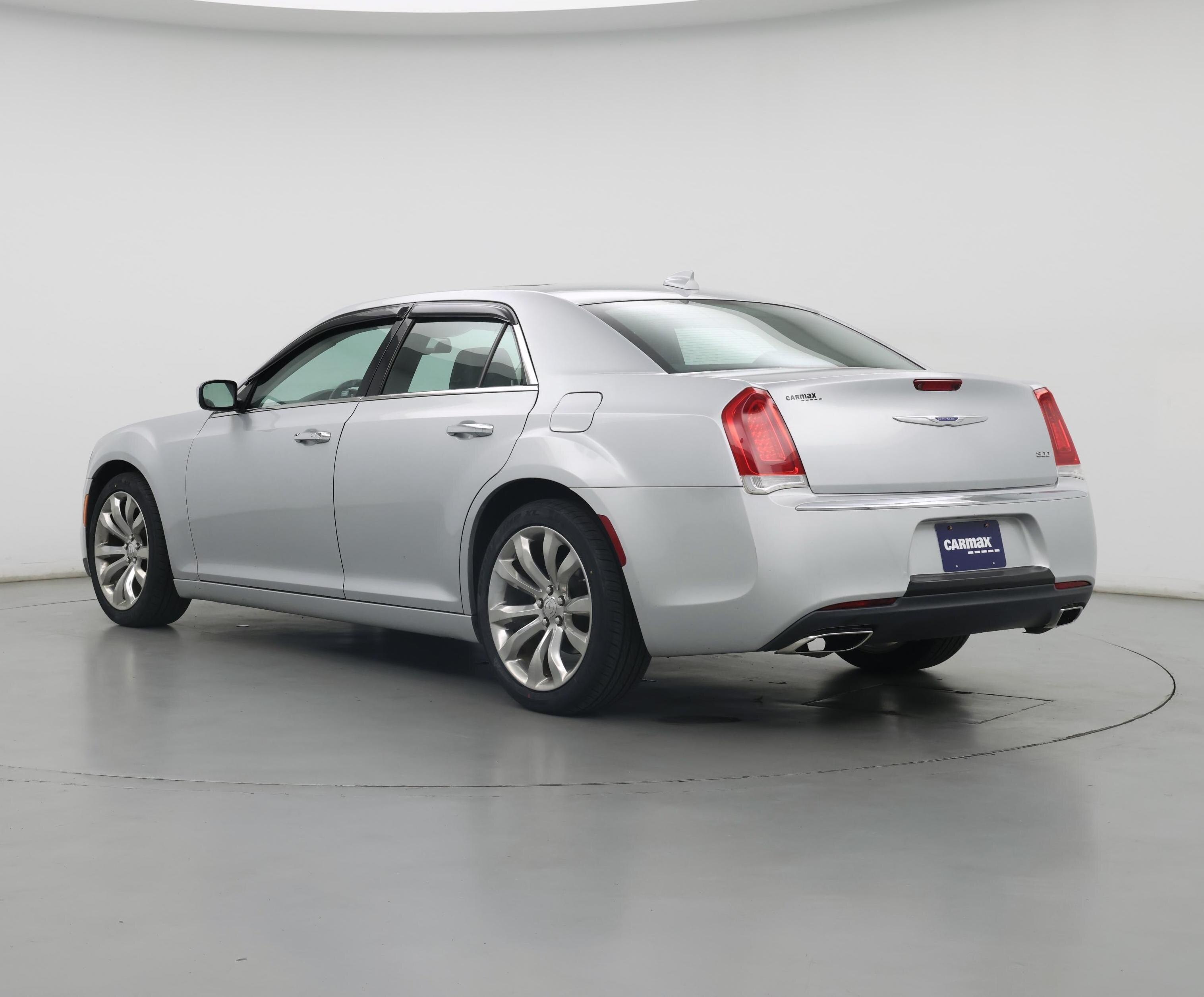Thumbnail: 2020 Chrysler 300 - 2