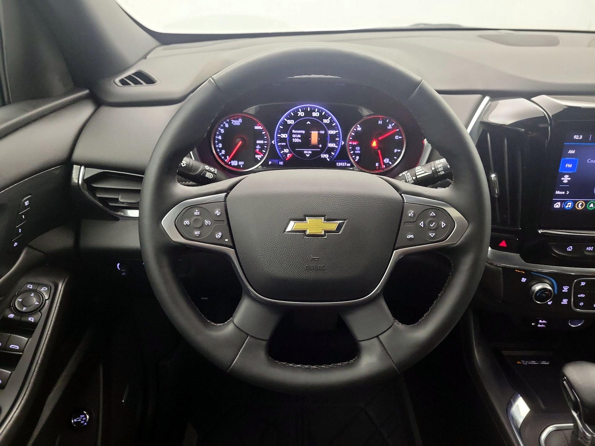 Thumbnail: 2023 Chevrolet Traverse - 10