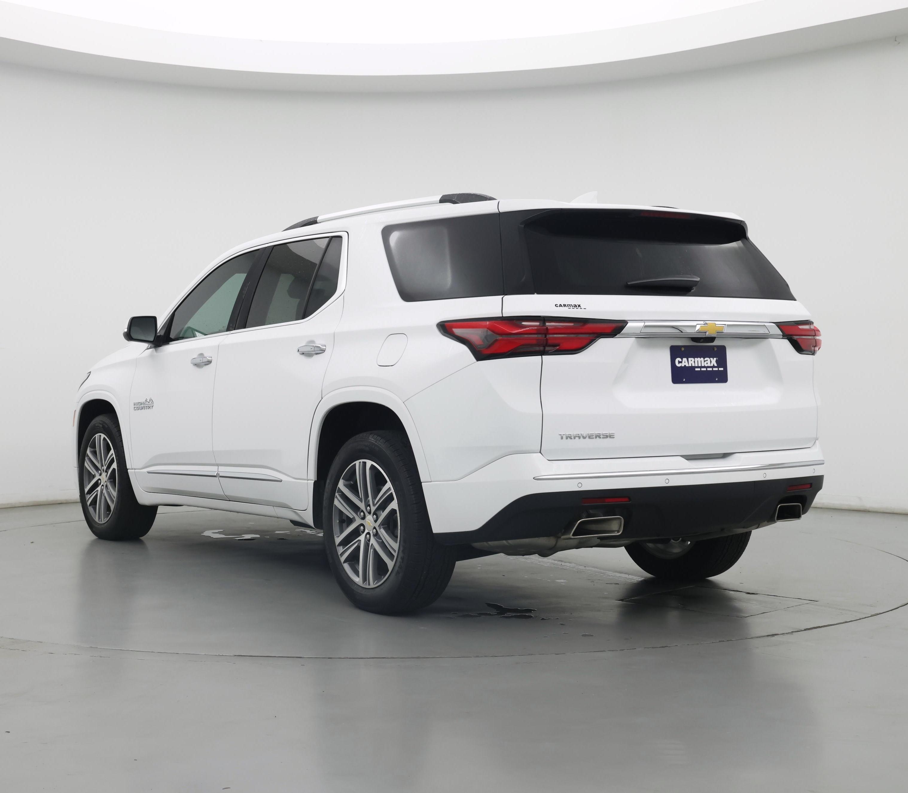 Thumbnail: 2023 Chevrolet Traverse - 2