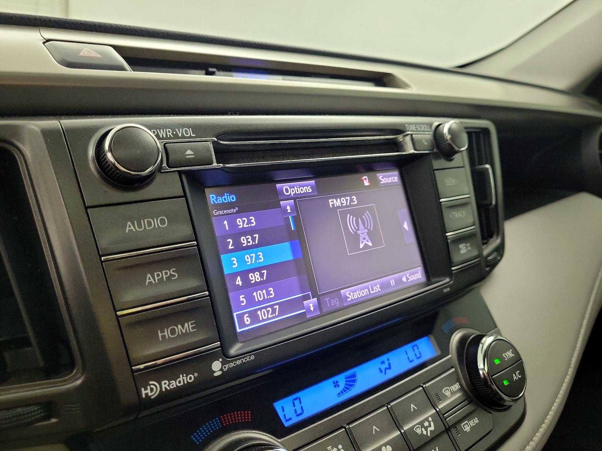 Thumbnail: 2014 Toyota RAV4 - 15