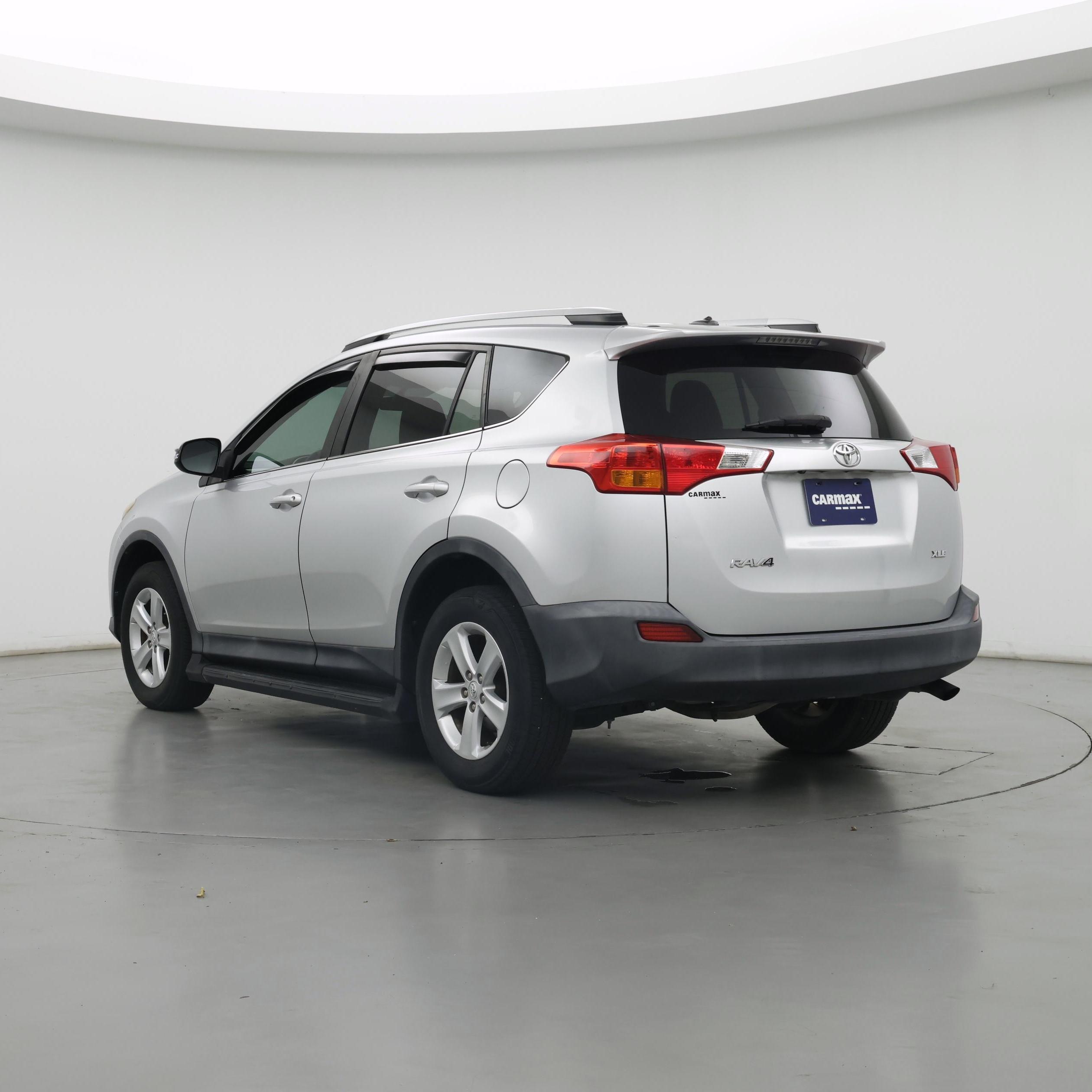 Thumbnail: 2014 Toyota RAV4 - 2