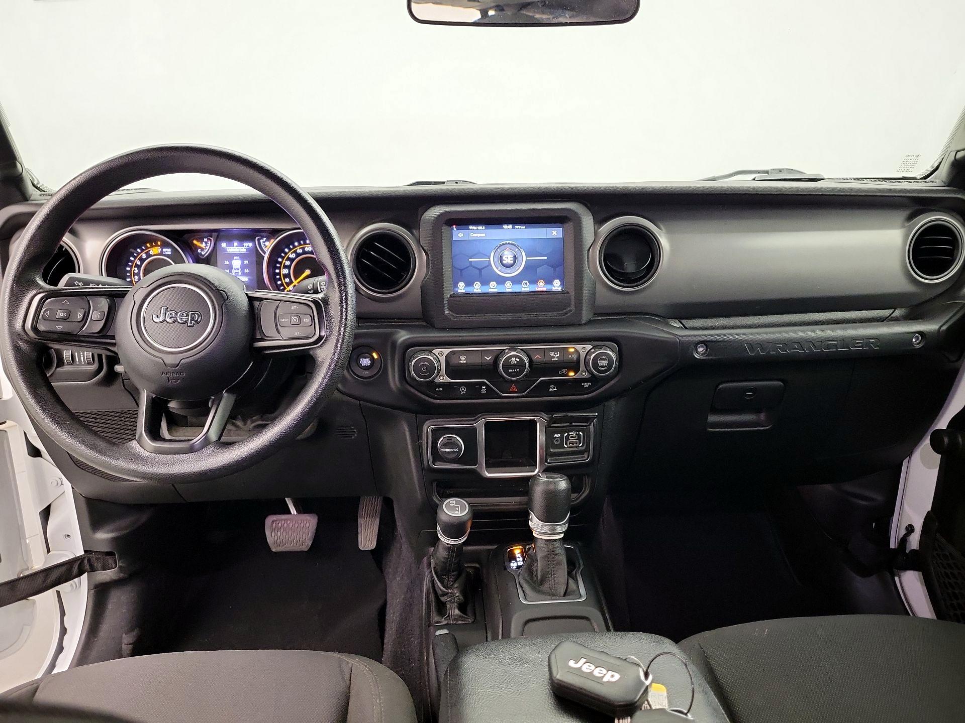Thumbnail: 2022 Jeep Wrangler - 9