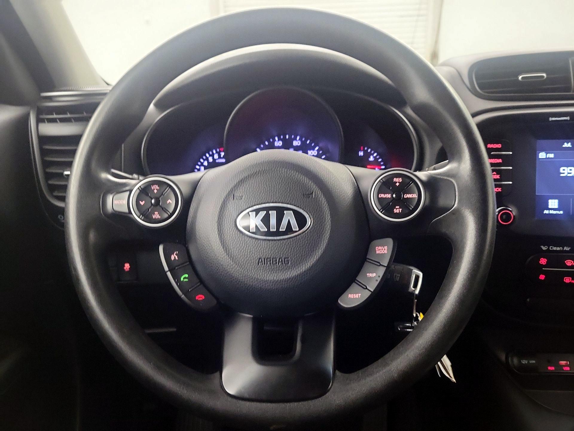 Thumbnail: 2018 Kia Soul - 10