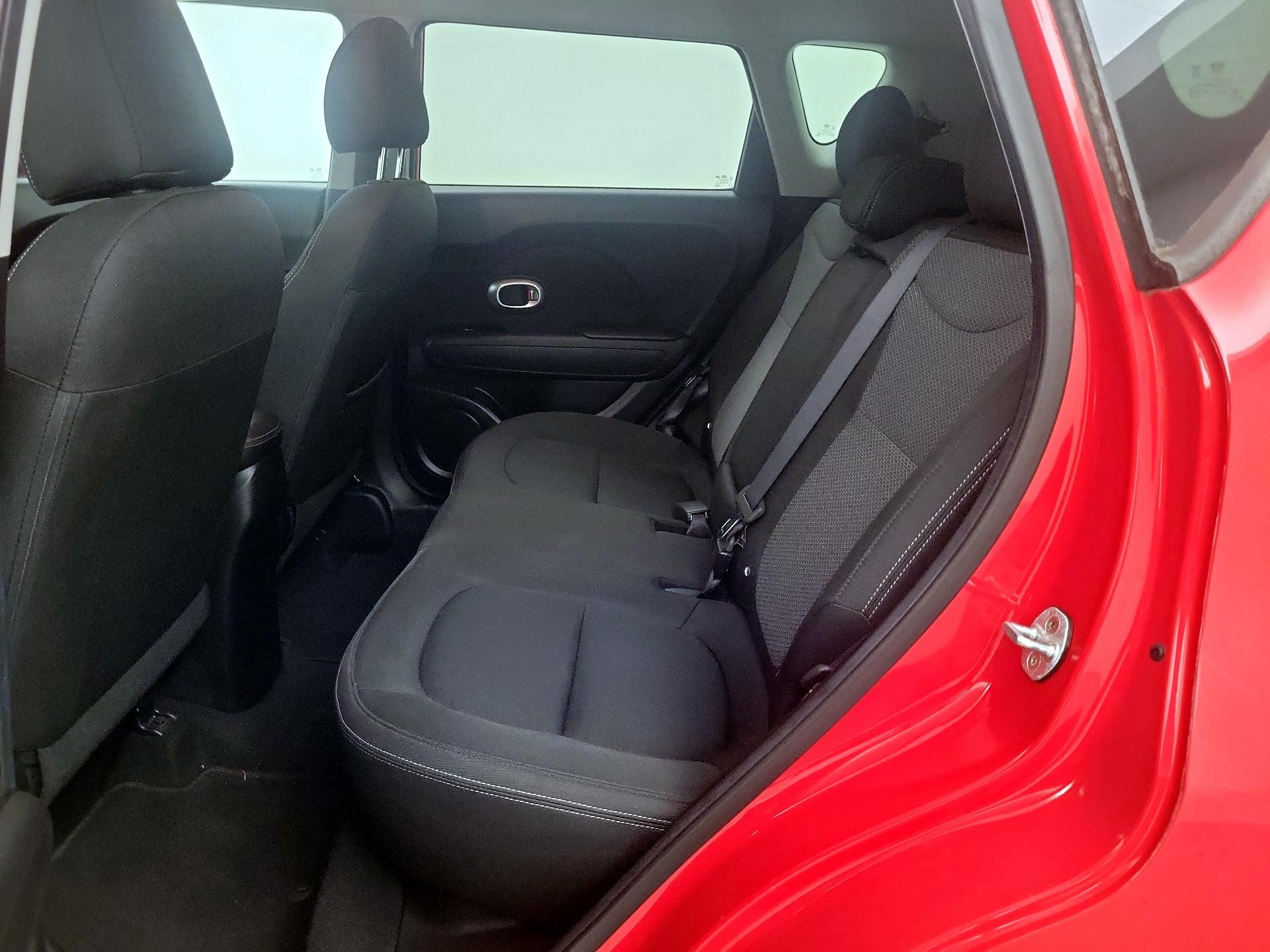 Thumbnail: 2018 Kia Soul - 19