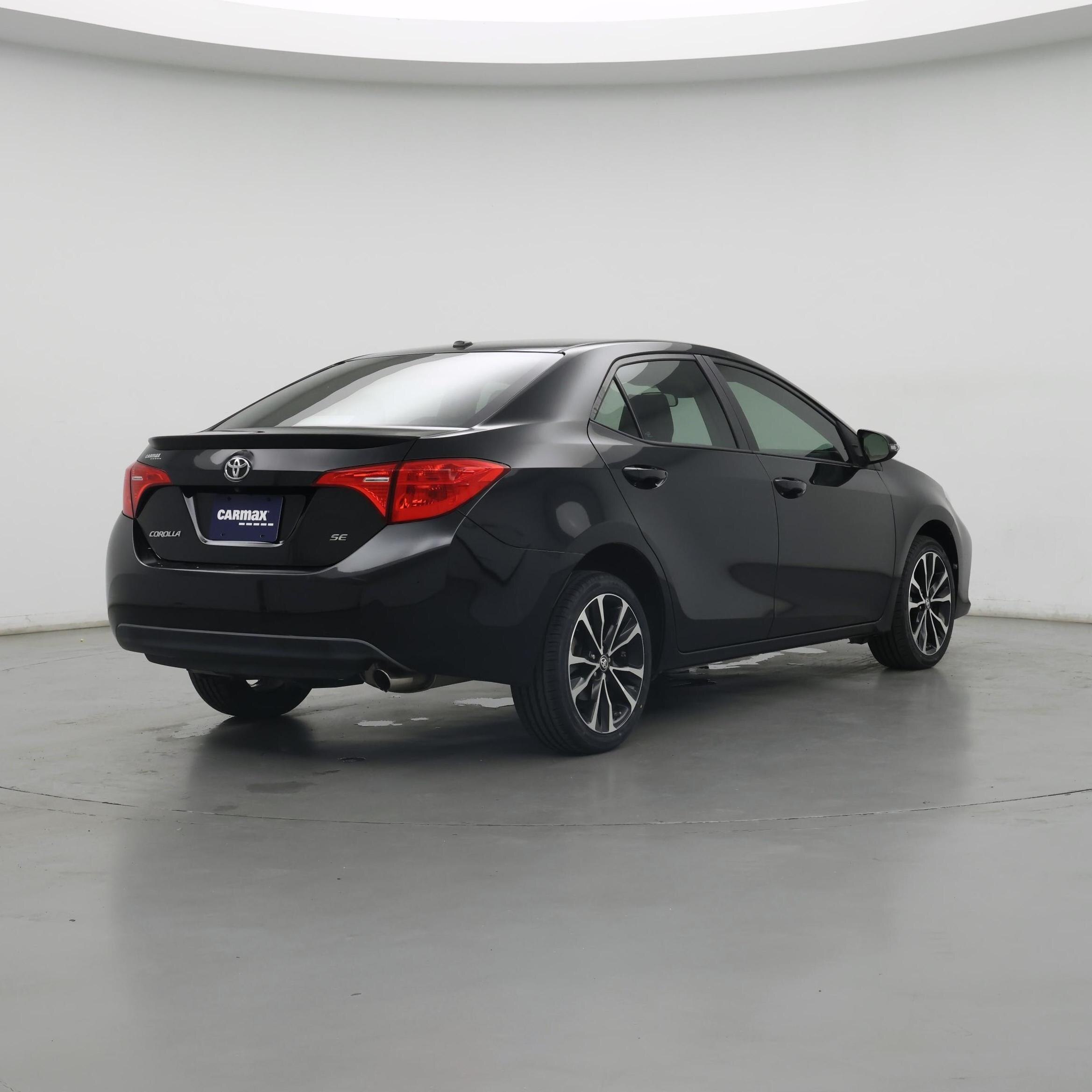 Thumbnail: 2018 Toyota Corolla - 8
