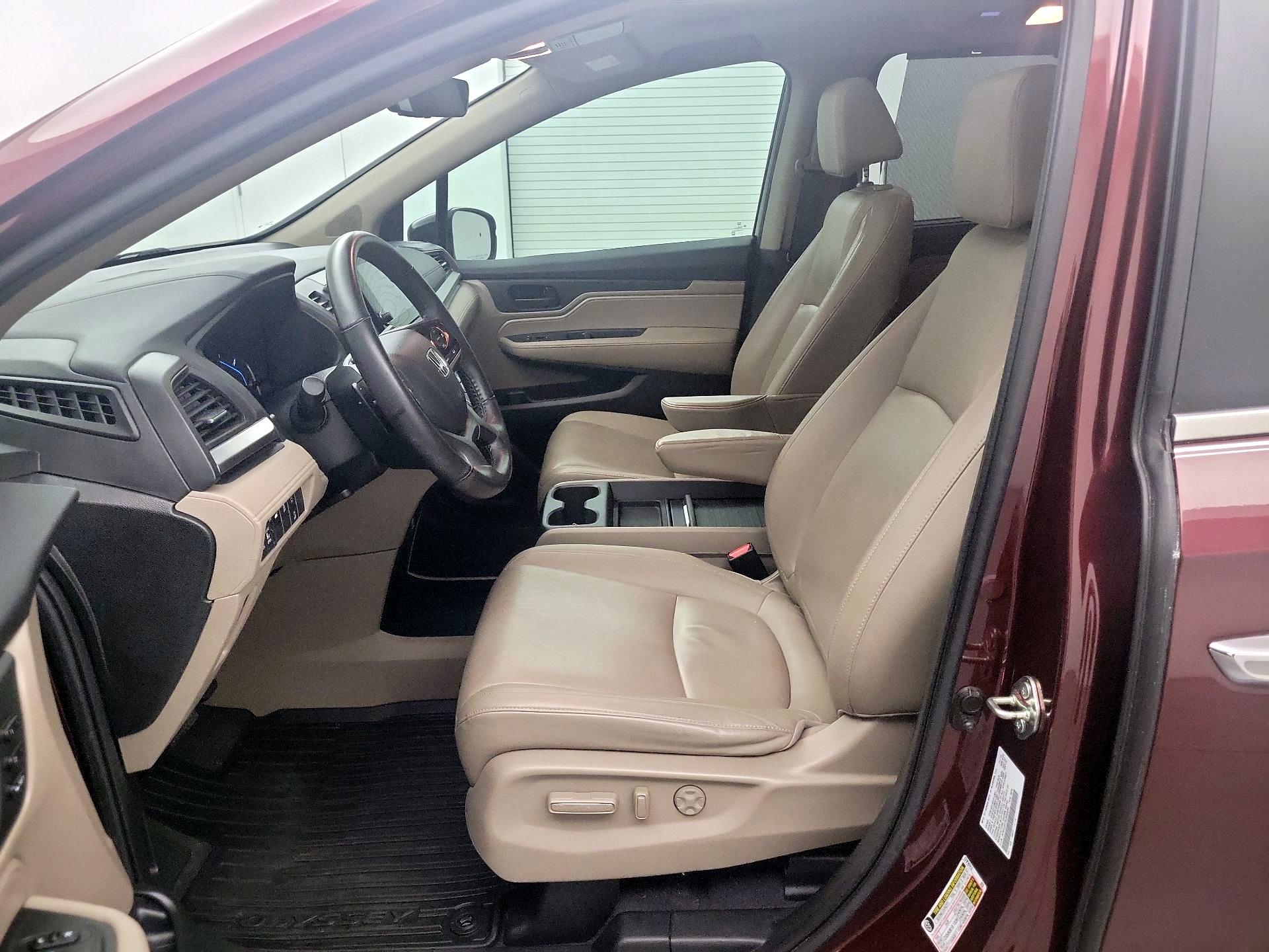 Thumbnail: 2020 Honda Odyssey - 11