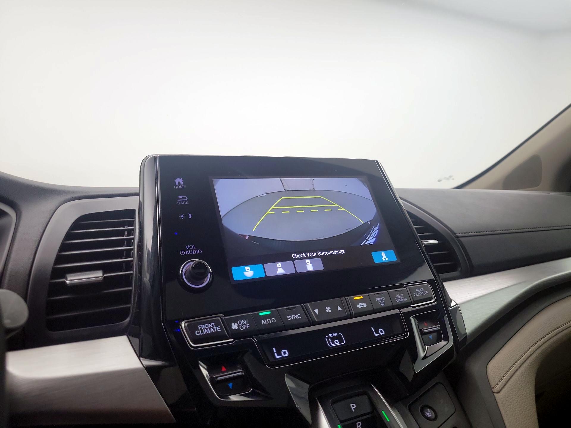 Thumbnail: 2020 Honda Odyssey - 14