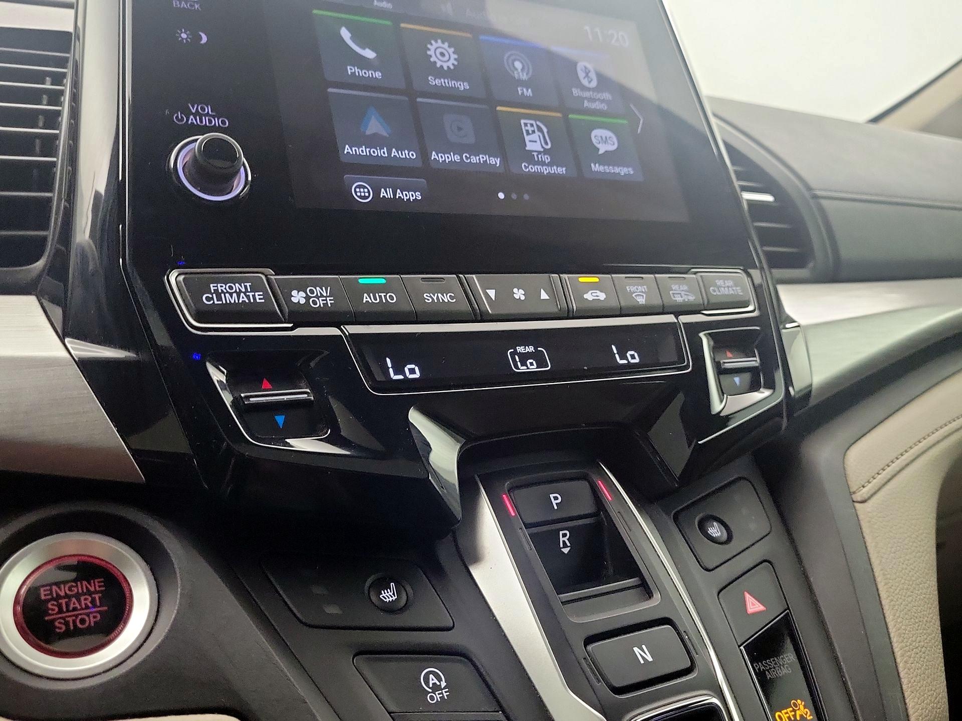 Thumbnail: 2020 Honda Odyssey - 16
