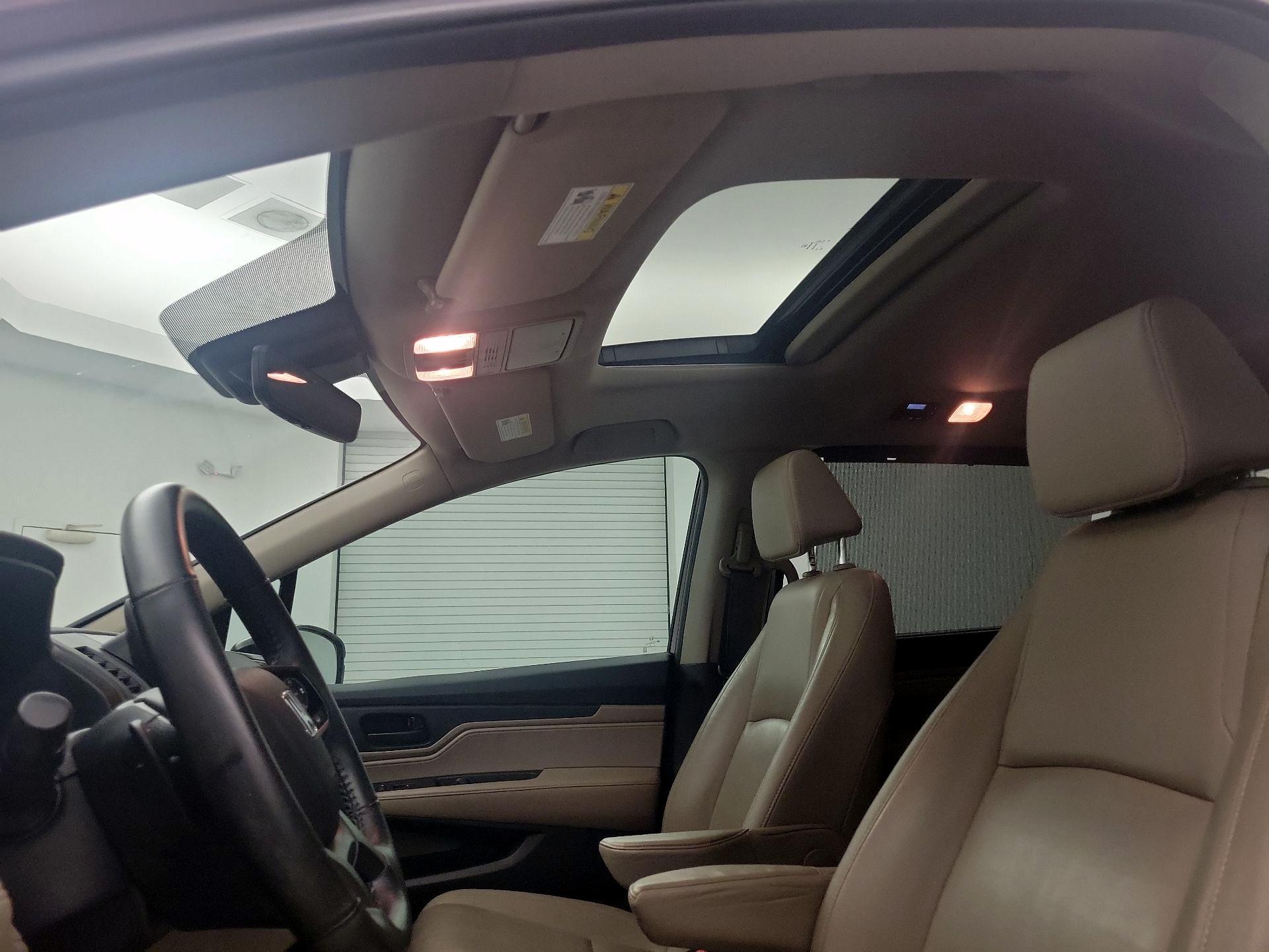 Thumbnail: 2020 Honda Odyssey - 19
