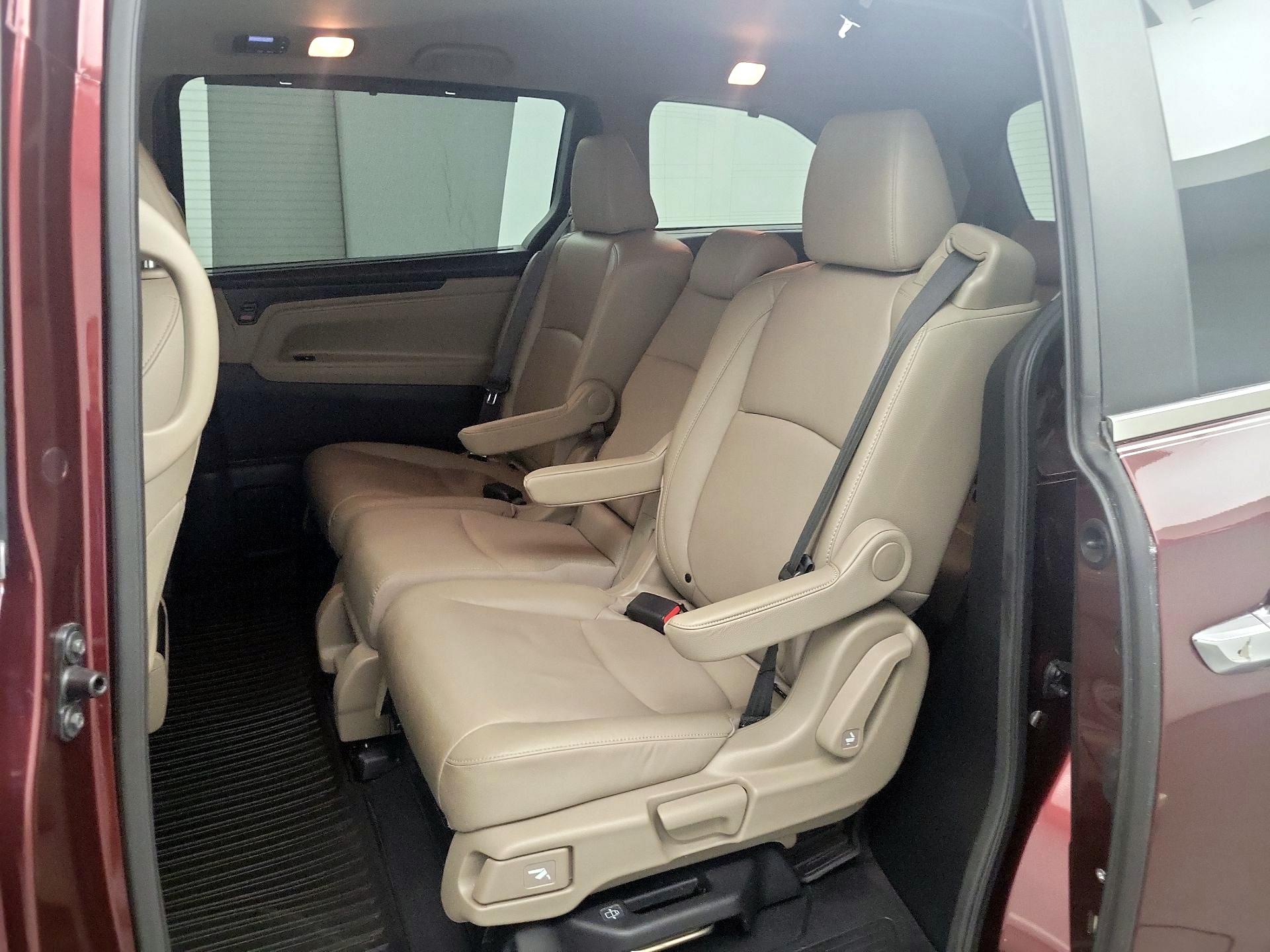Thumbnail: 2020 Honda Odyssey - 20