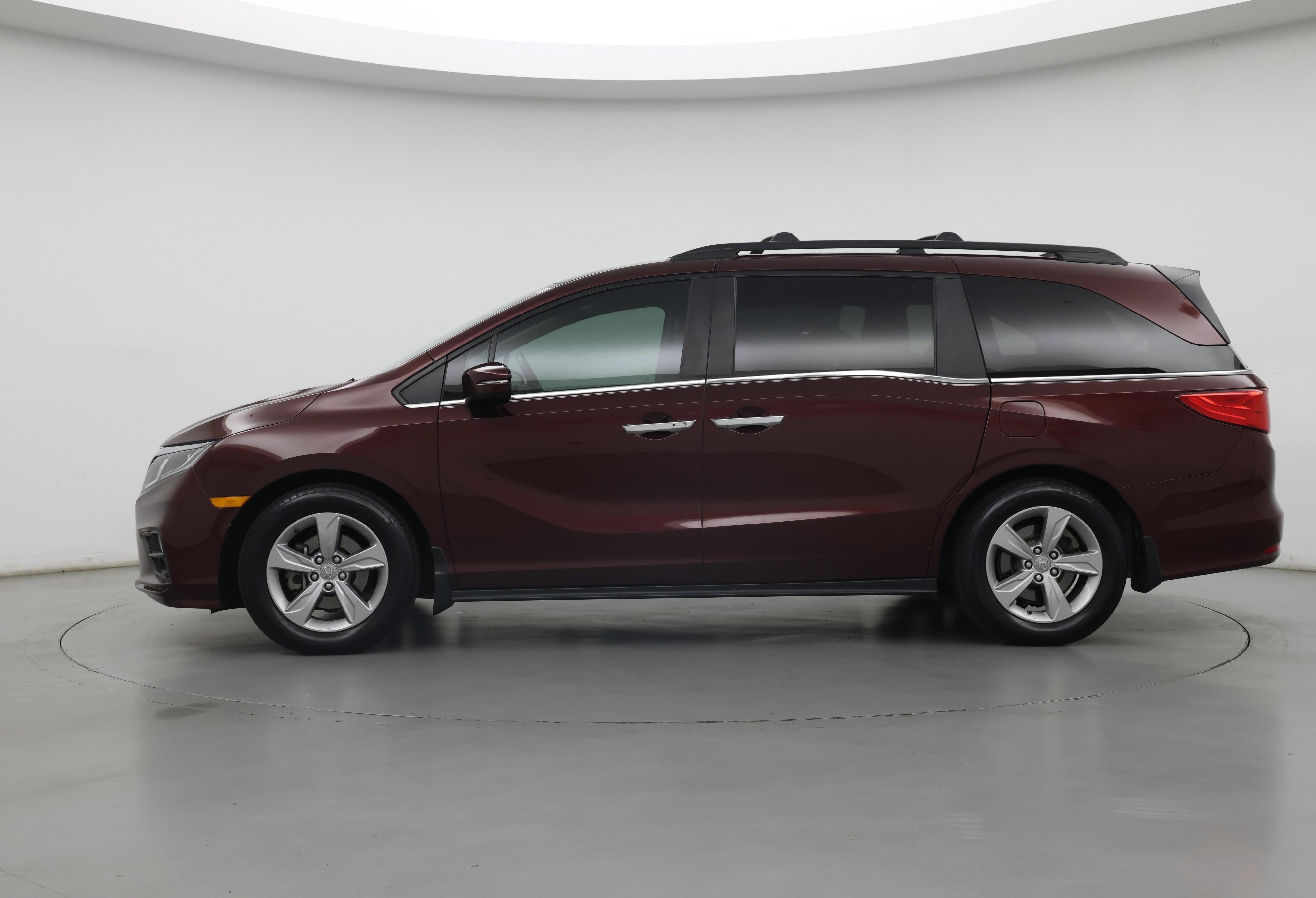 Thumbnail: 2020 Honda Odyssey - 3