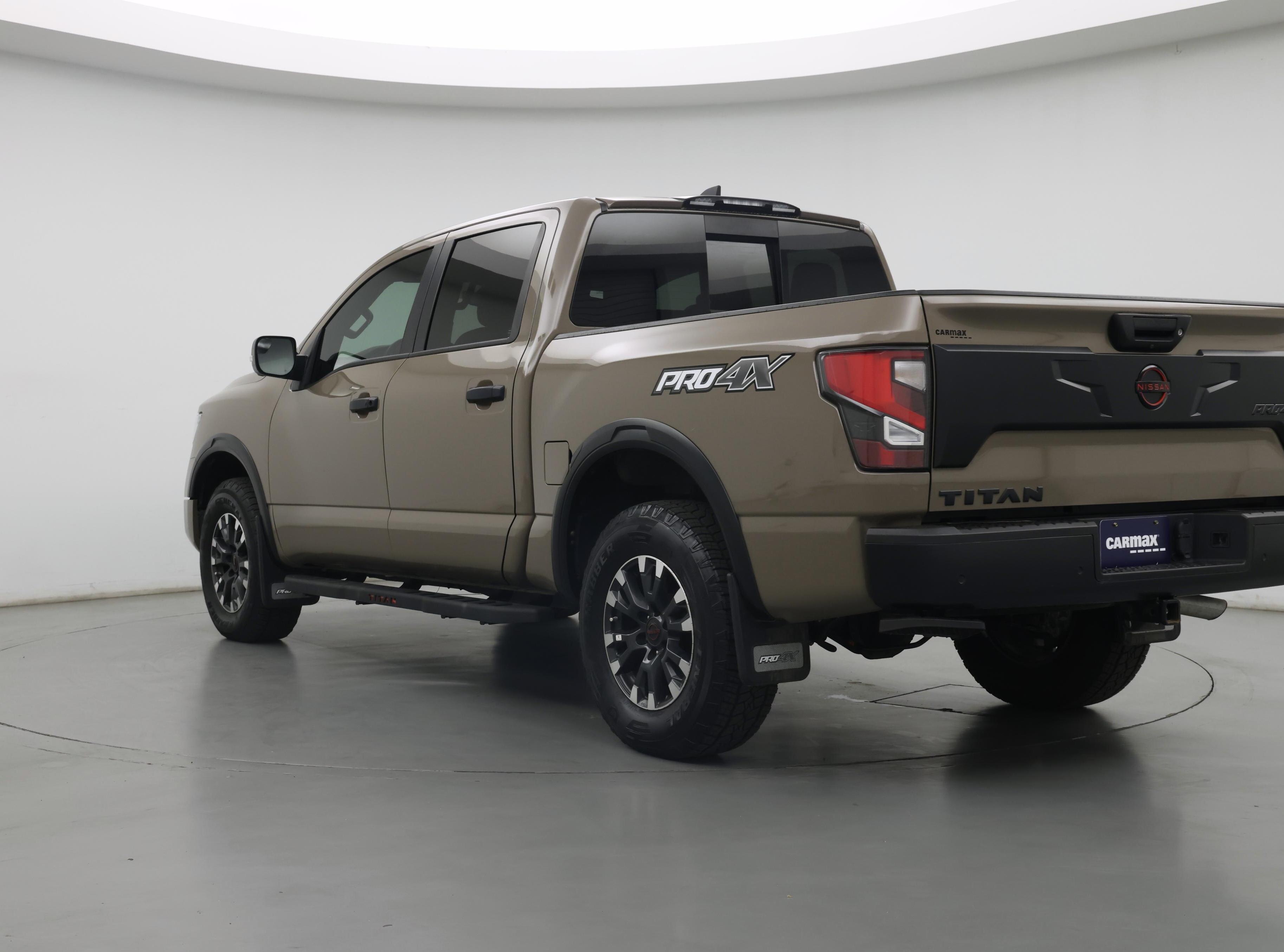 Thumbnail: 2024 Nissan Titan - 2