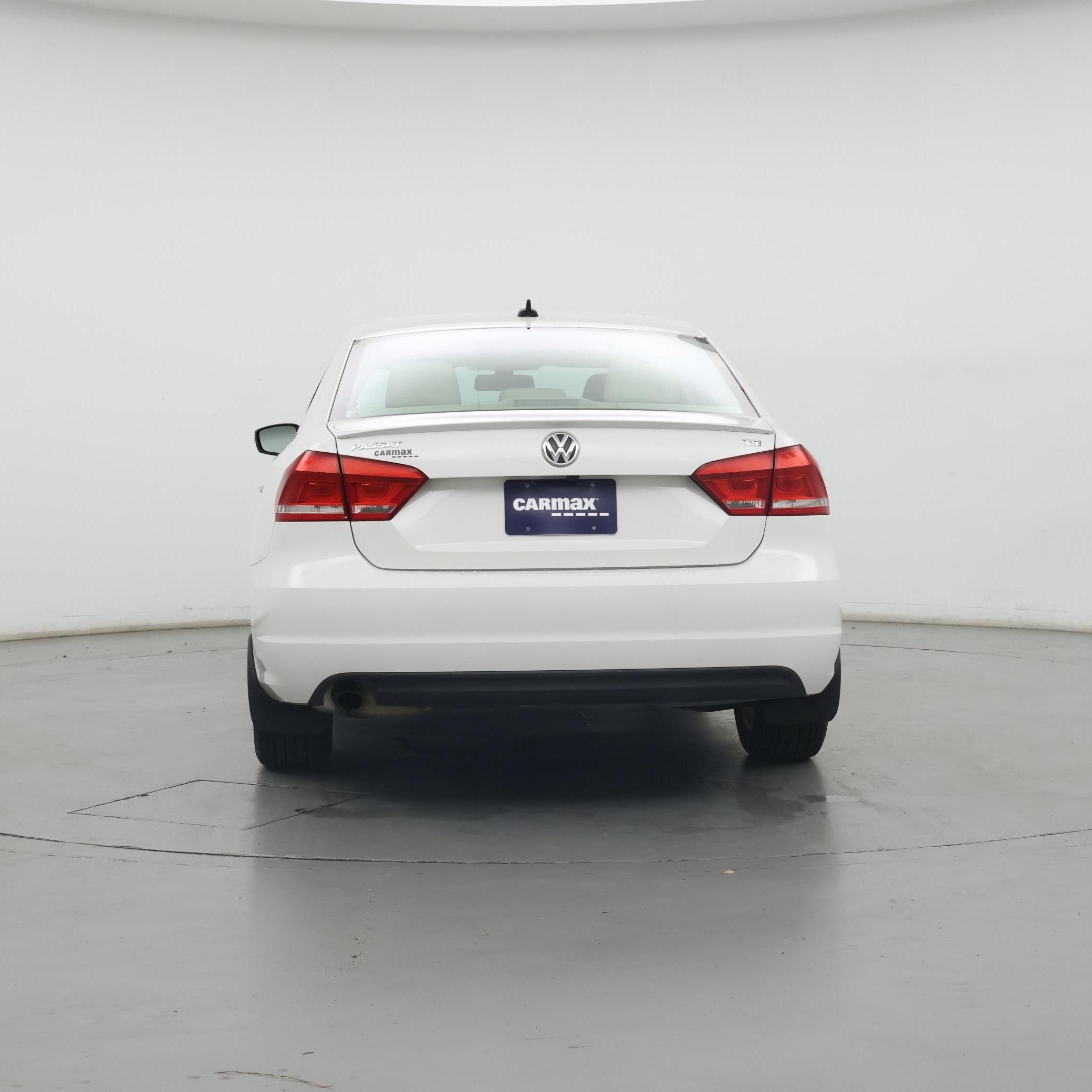 Thumbnail: 2015 Volkswagen Passat - 6